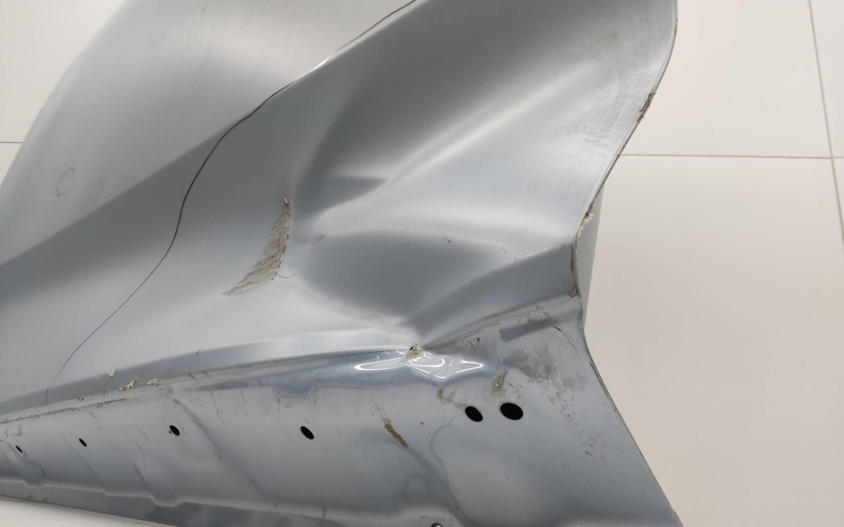 Дверь передняя левая