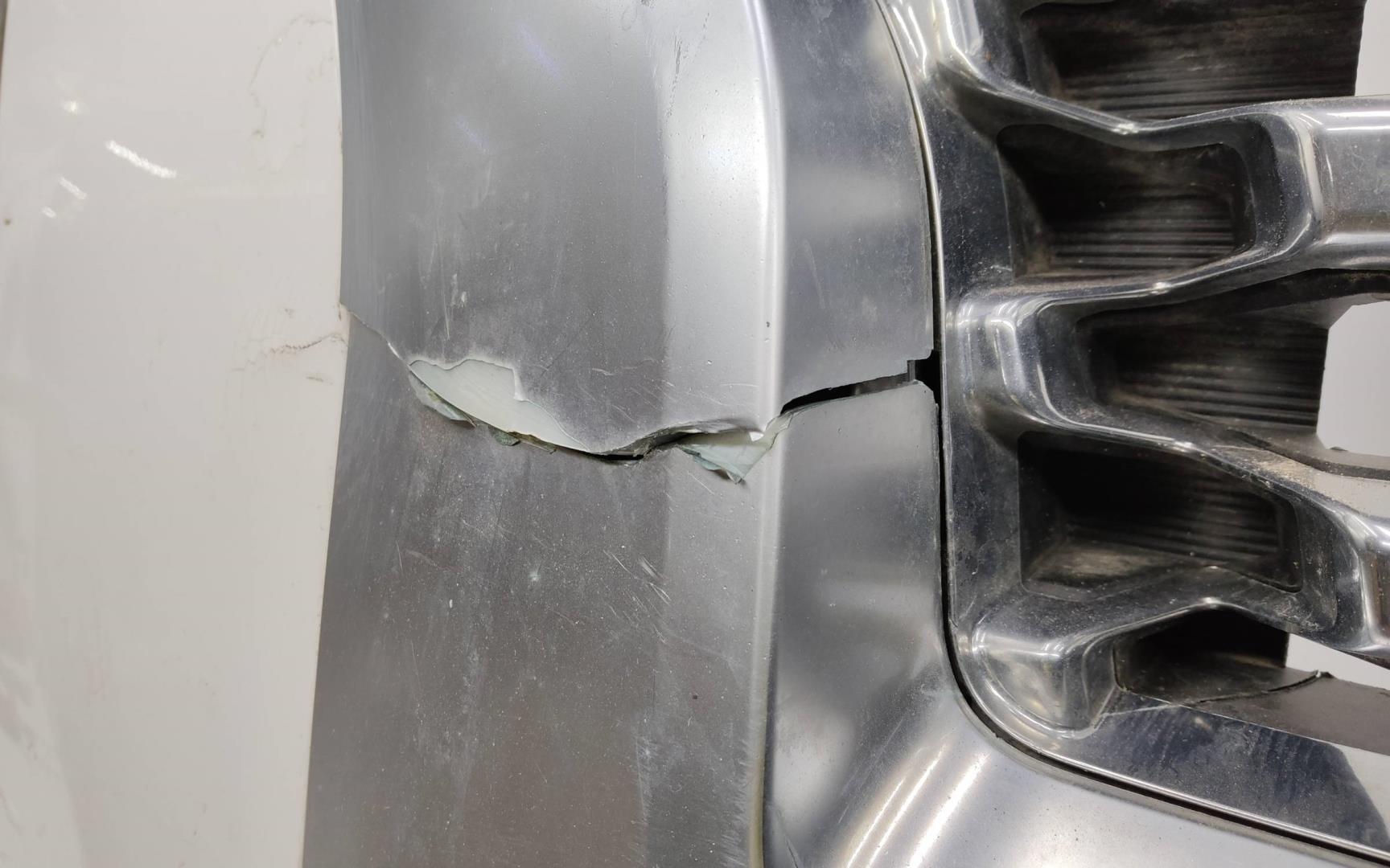 Решетка радиатора