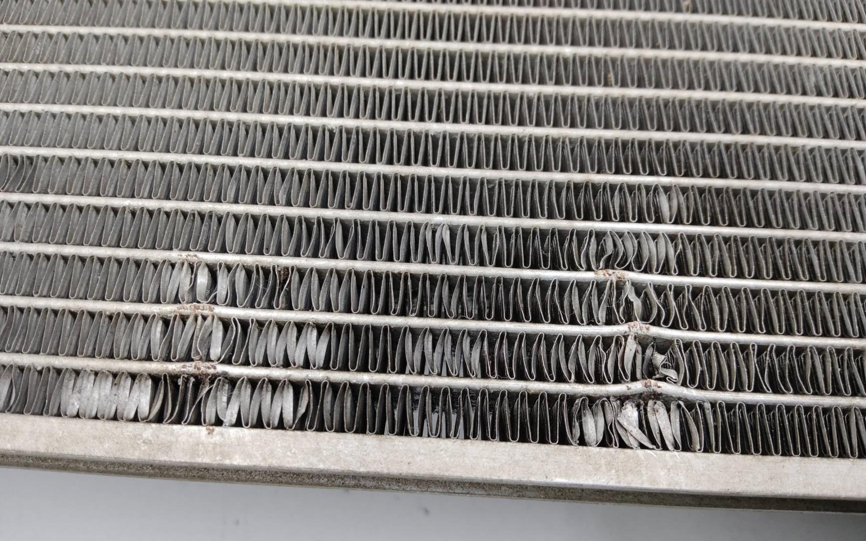 Радиатор кондиционера / конденсер