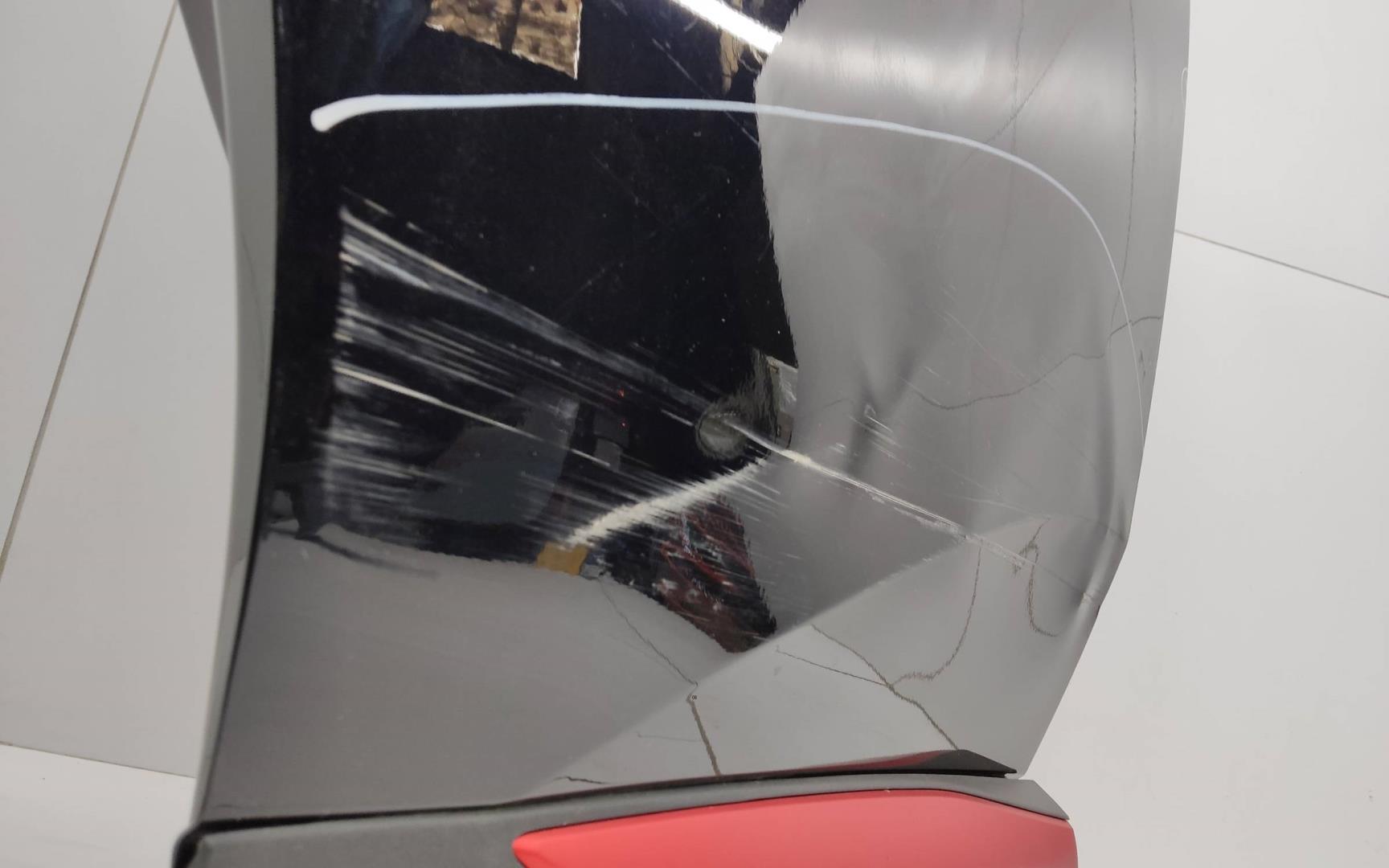 Дверь задняя правая