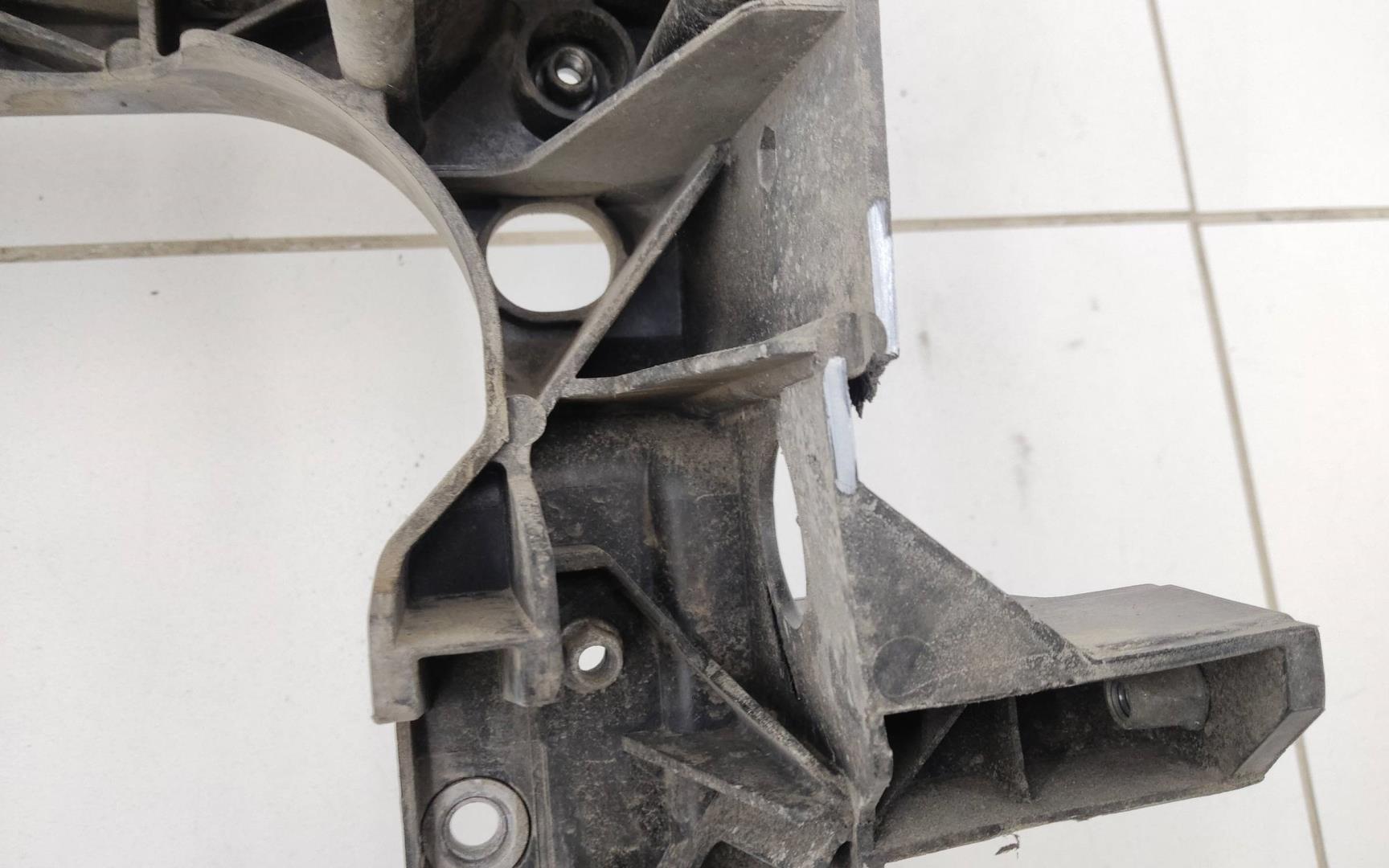 Панель передняя (телевизор)