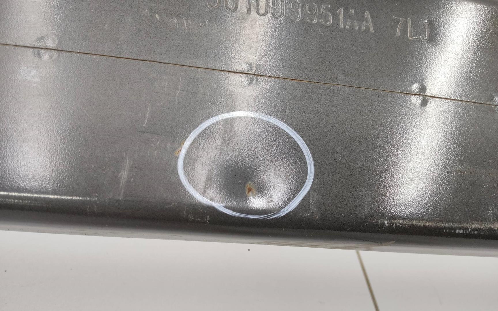 Усилитель переднего бампера