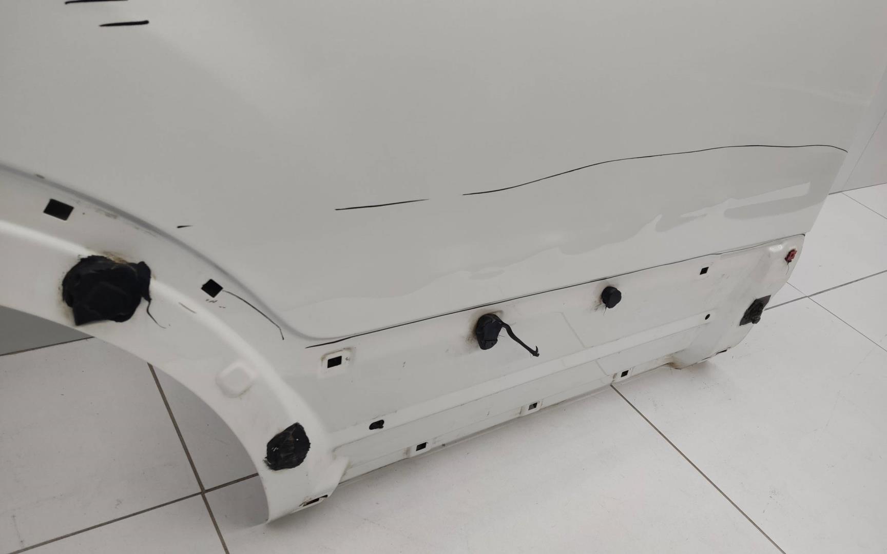 Дверь задняя правая