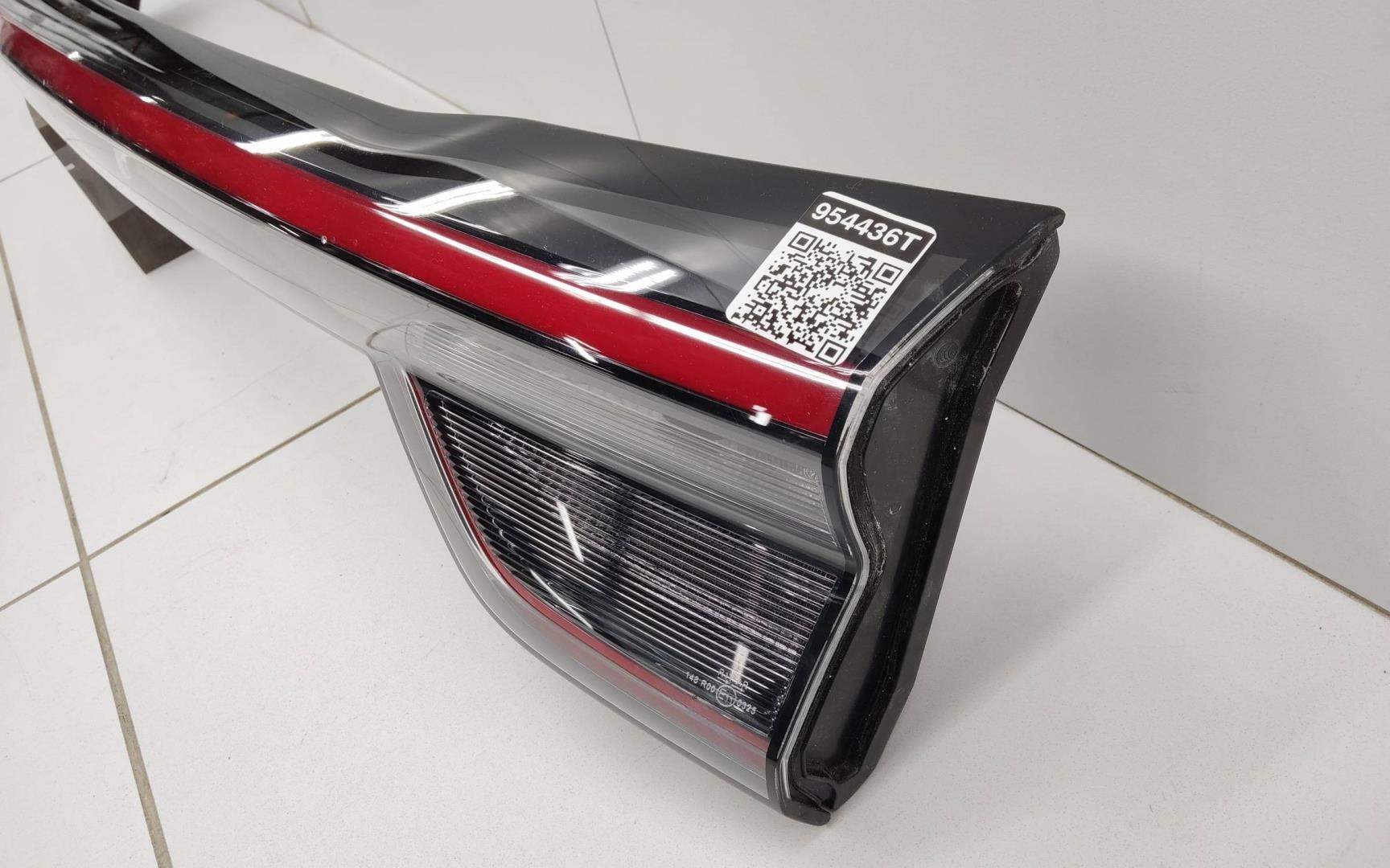 Фонарь задний