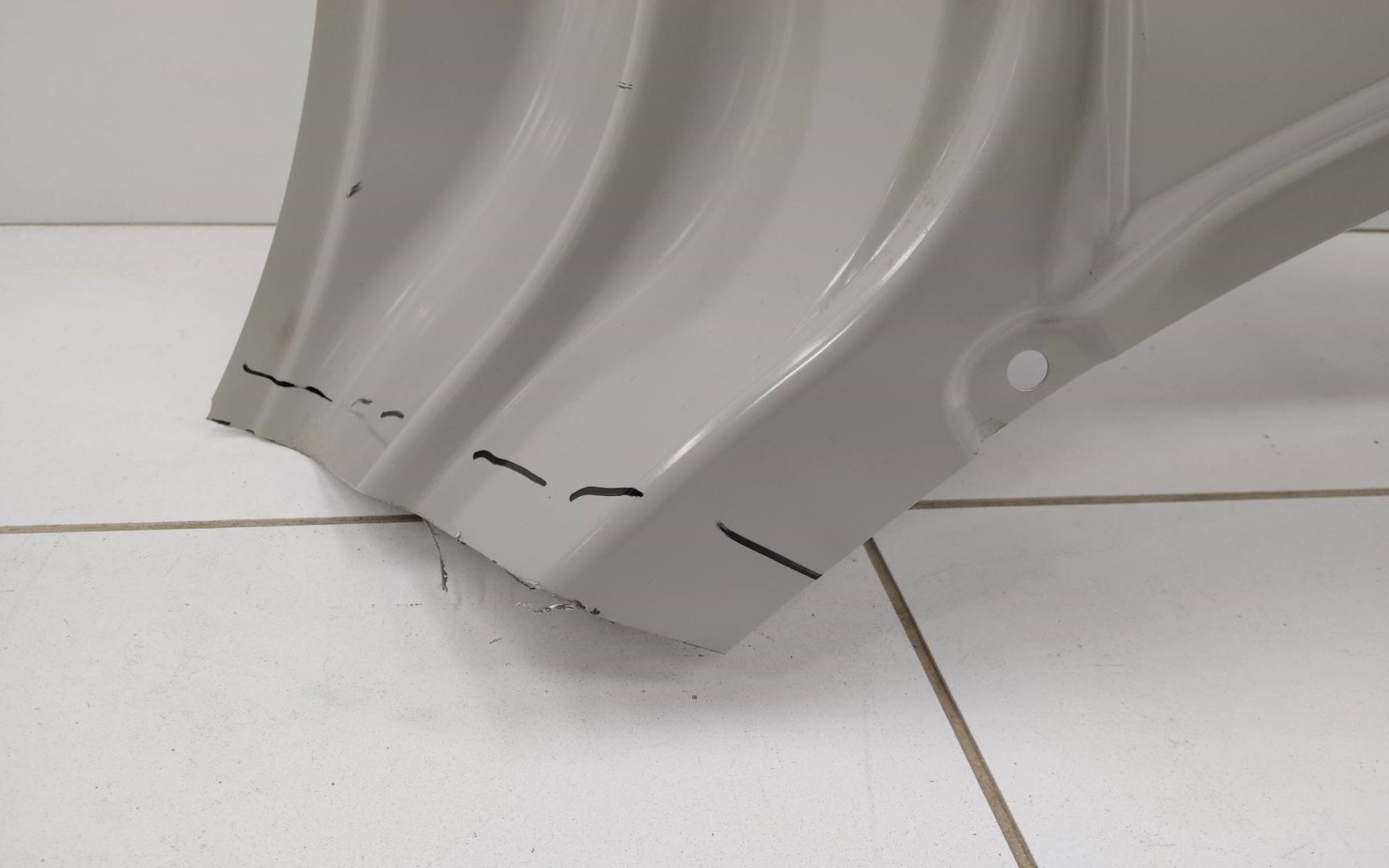 Крыло заднее левое