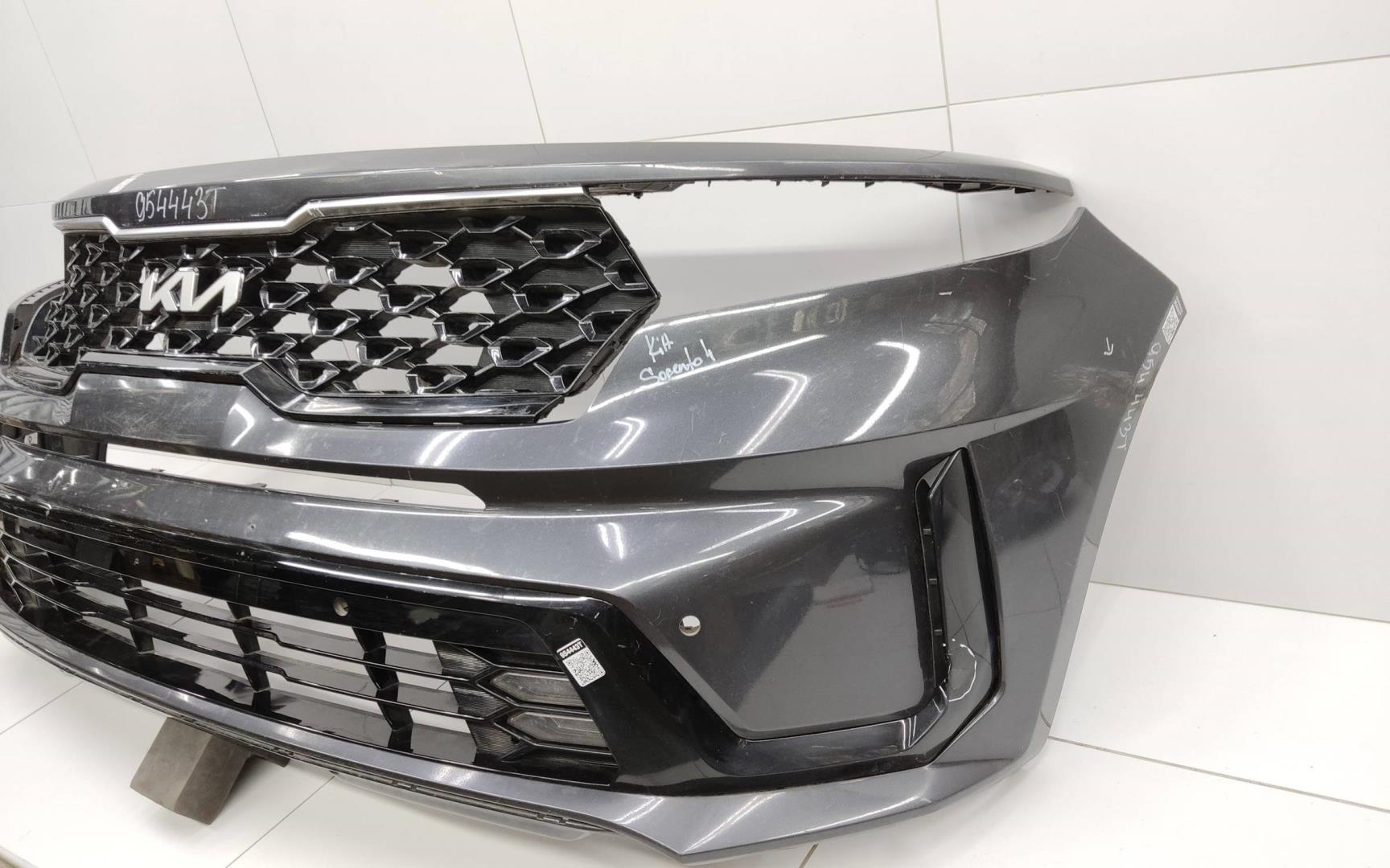 Бампер передний