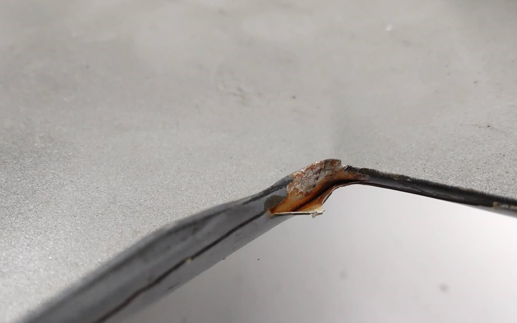 Крыло переднее левое