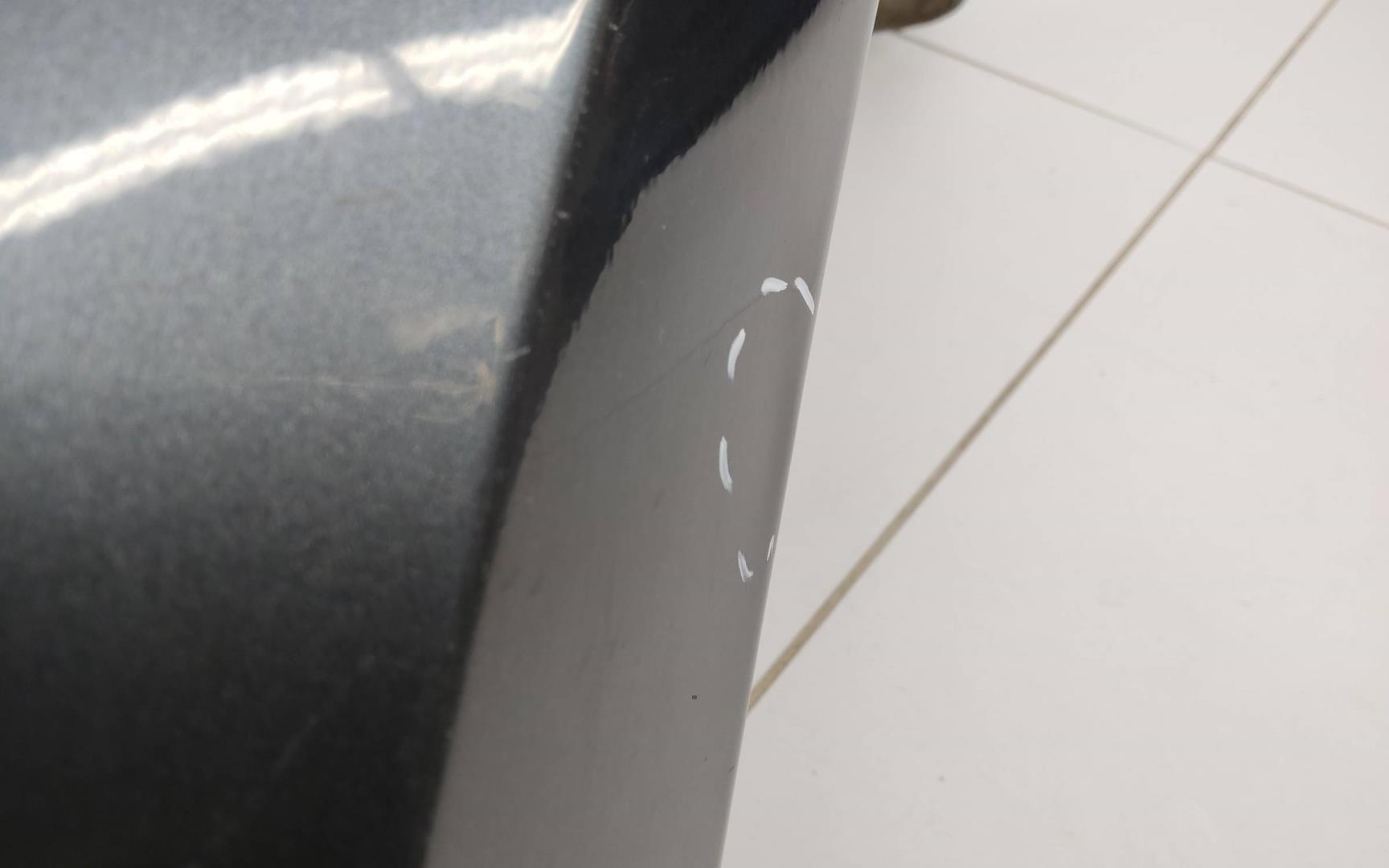 Крыло переднее левое