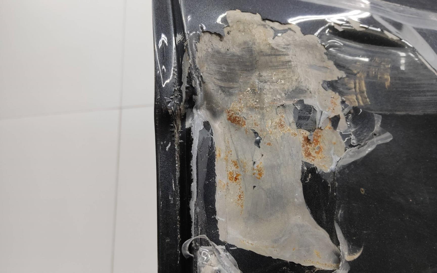 Дверь задняя левая