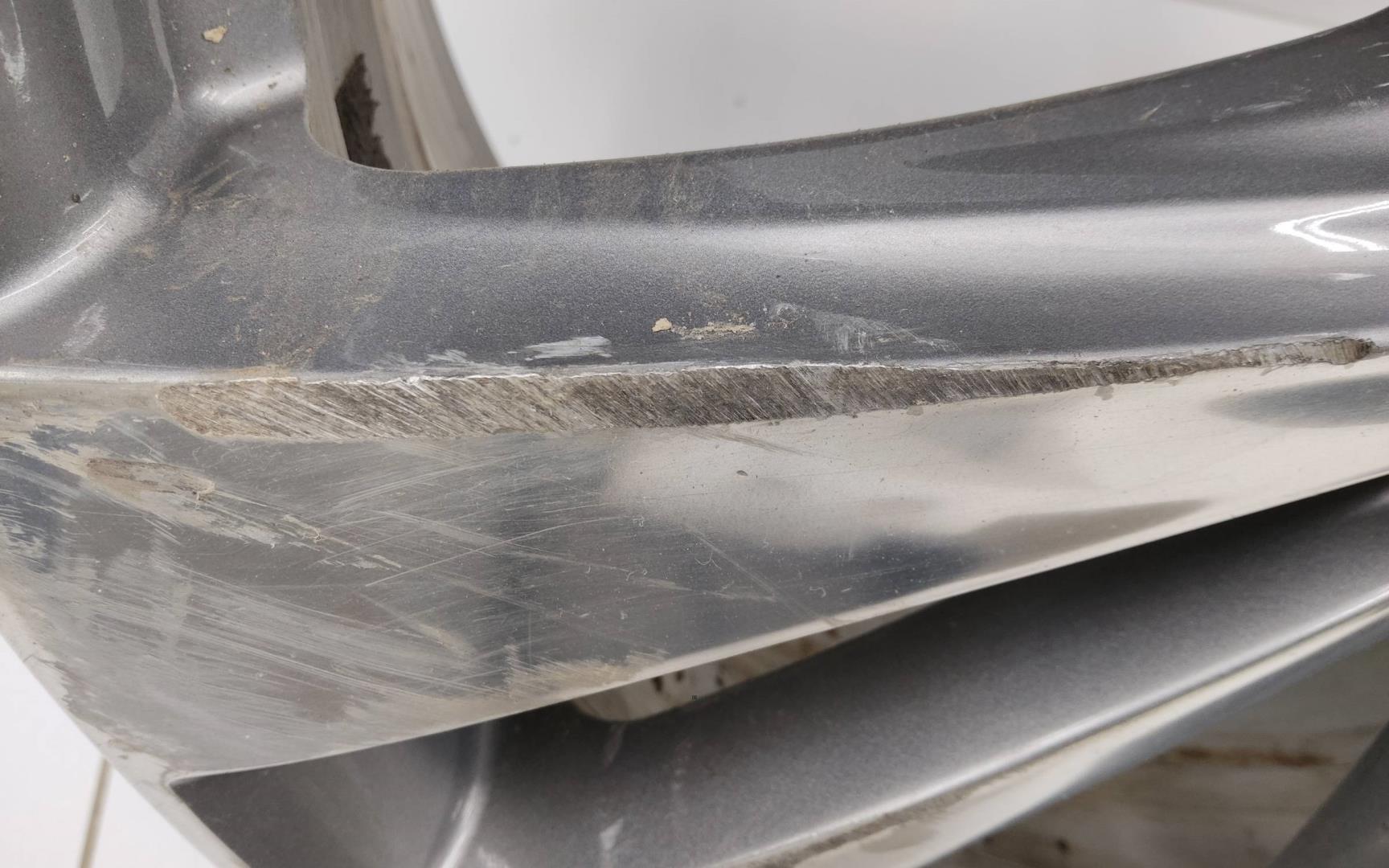 Диск колесный литой легкий сплав