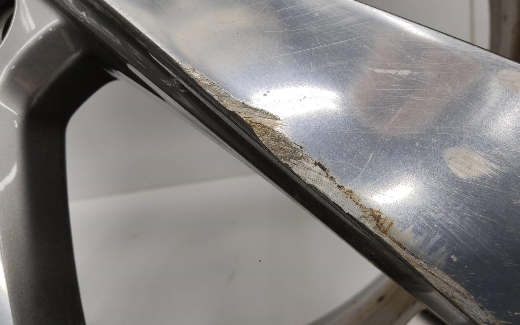 Диск колесный литой легкий сплав