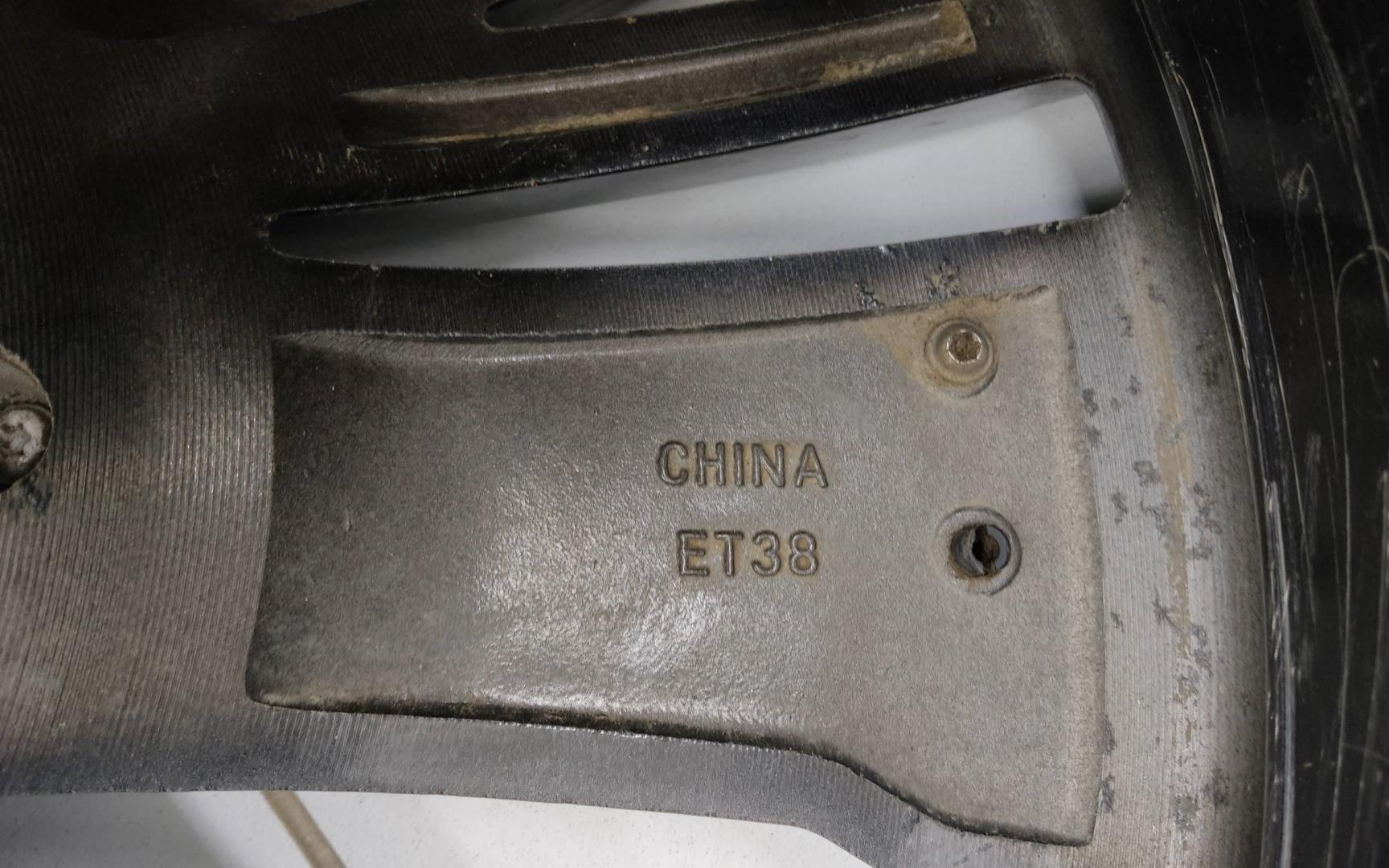 Диск колесный литой легкий сплав