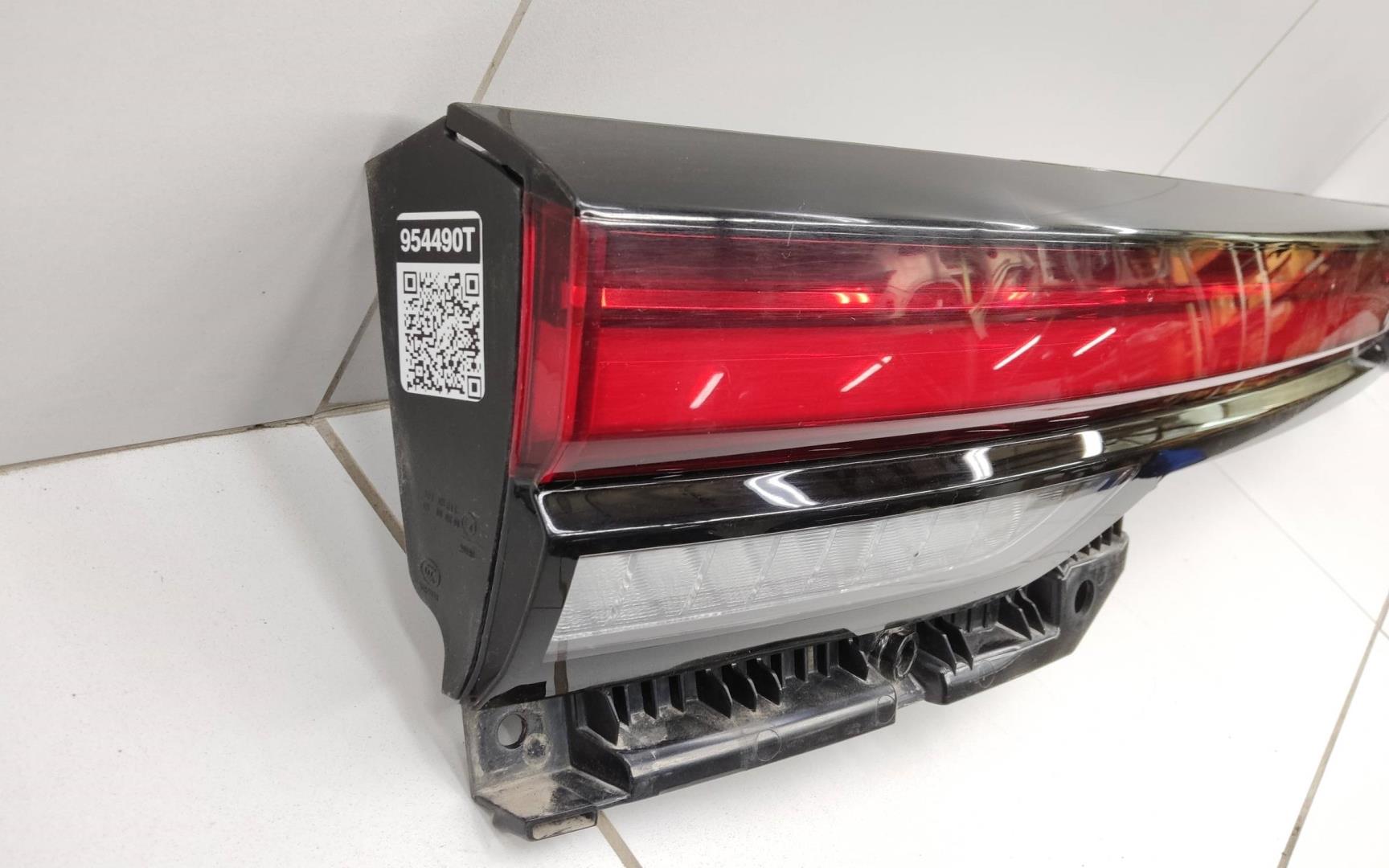 Фонарь задний