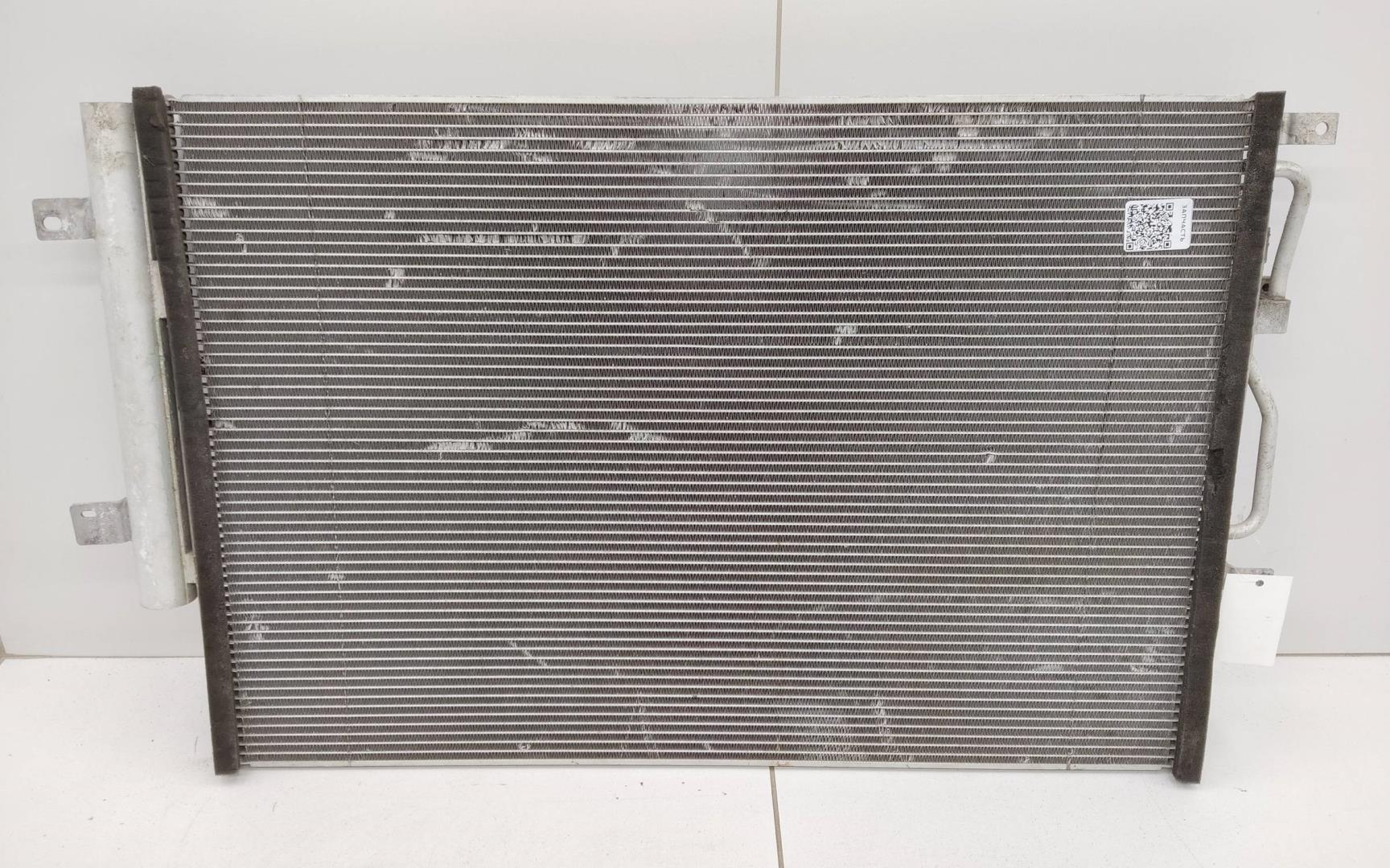 Радиатор кондиционера / конденсер