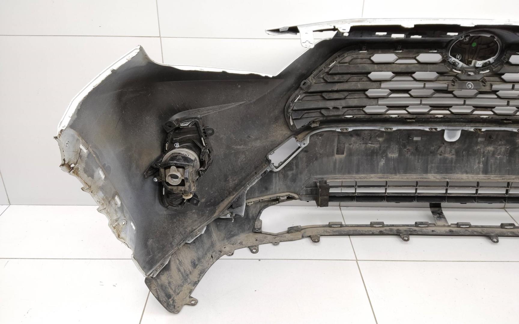 Бампер передний