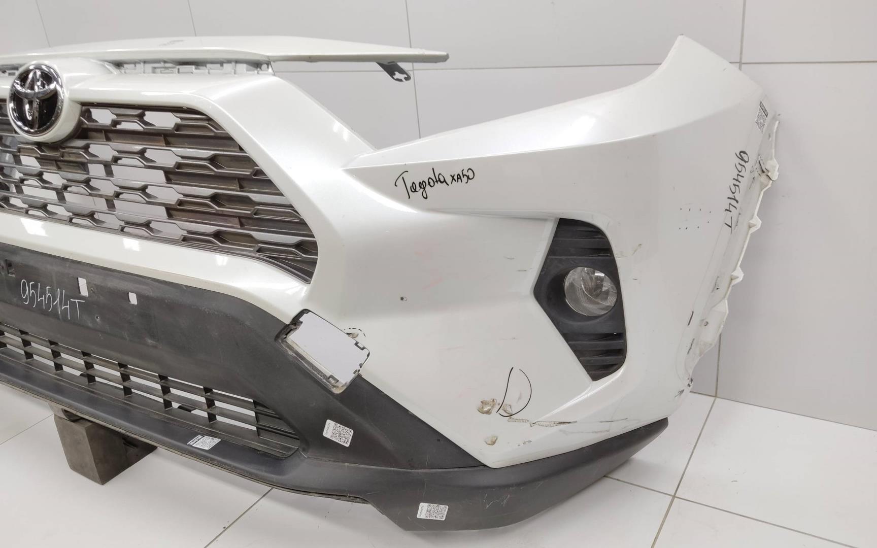 Бампер передний