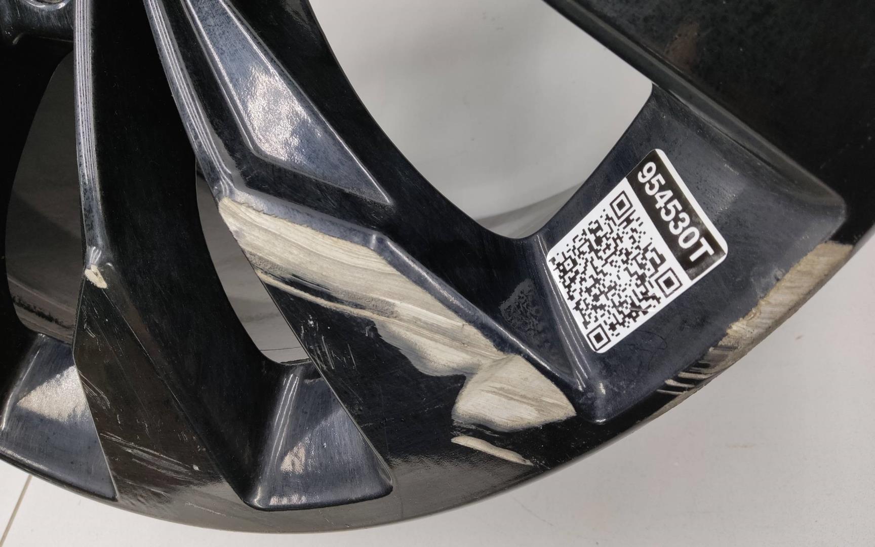 Диск колесный литой легкий сплав