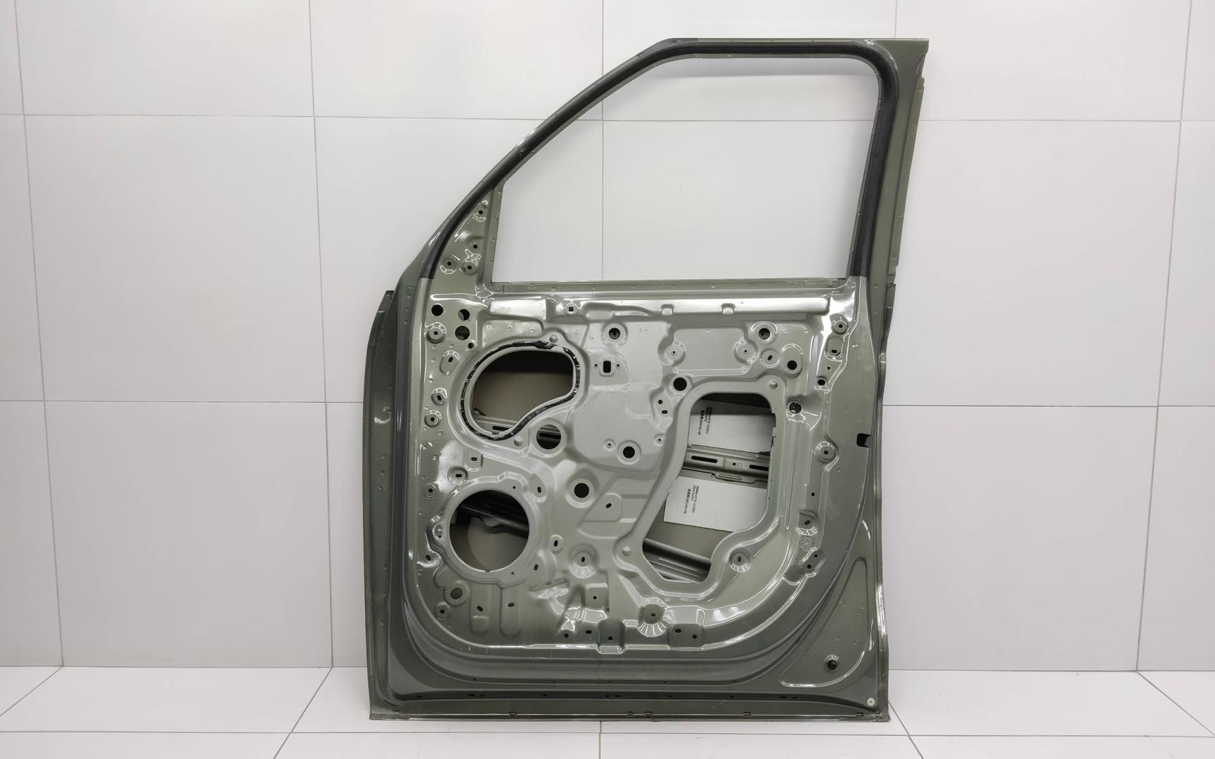 Дверь передняя правая