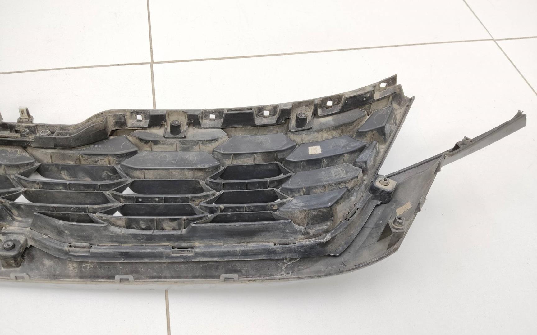 Решетка радиатора