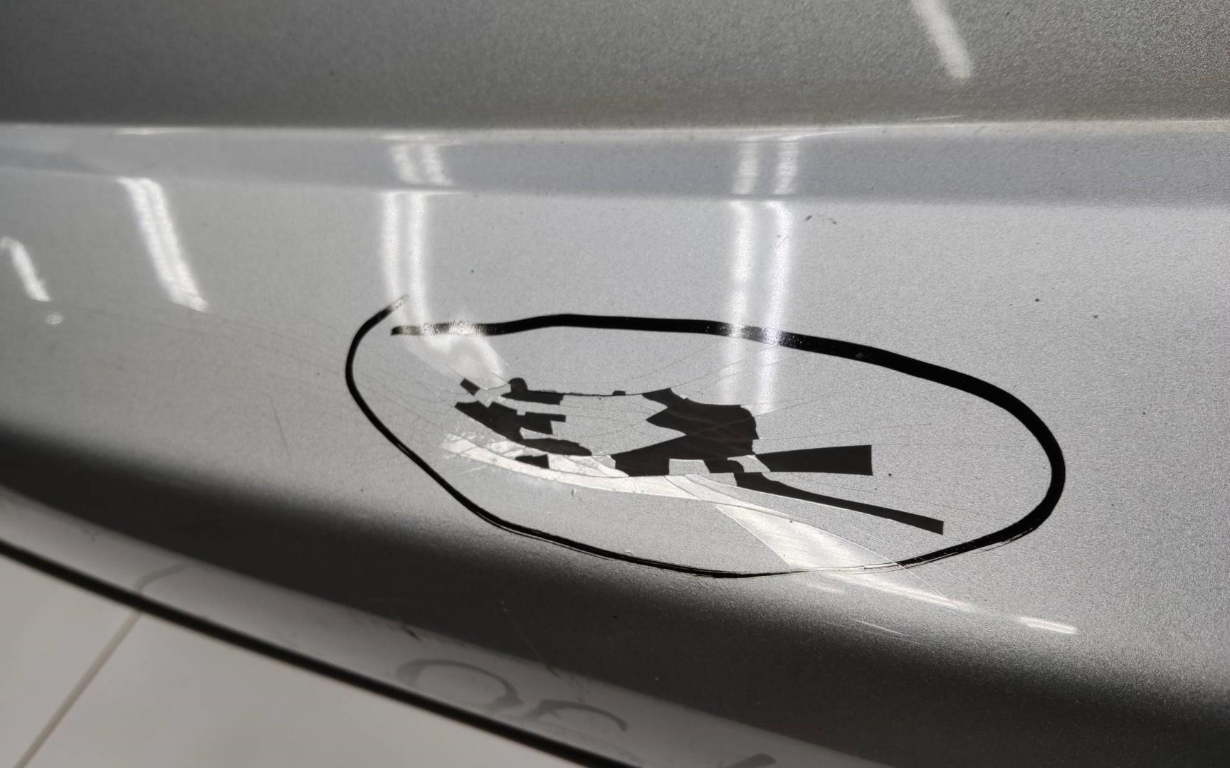 Бампер задний