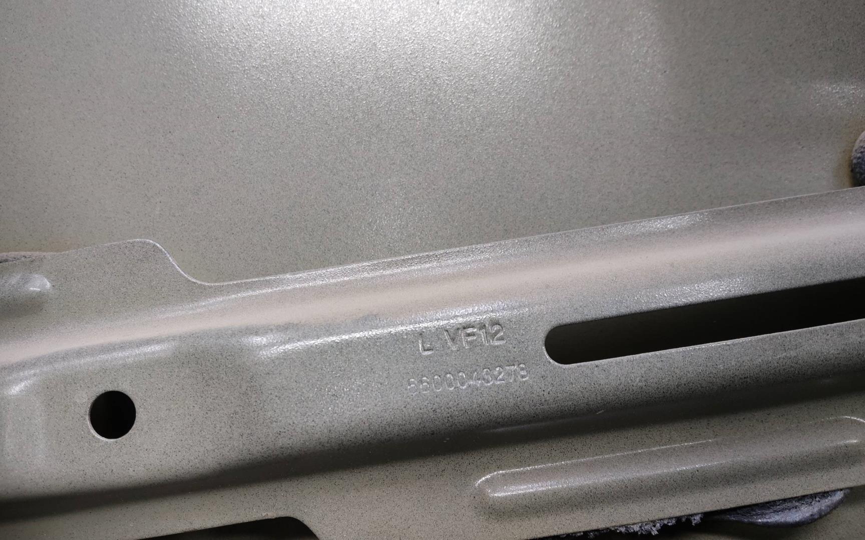 Дверь задняя левая