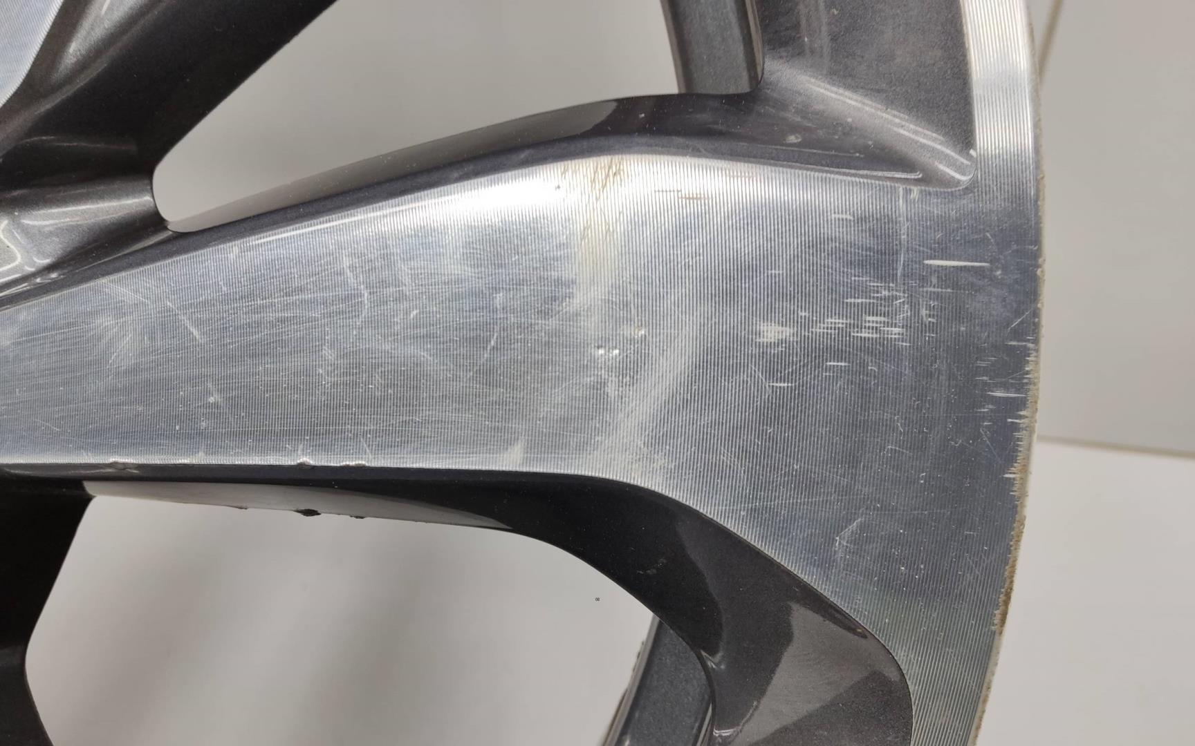 Диск колесный литой легкий сплав