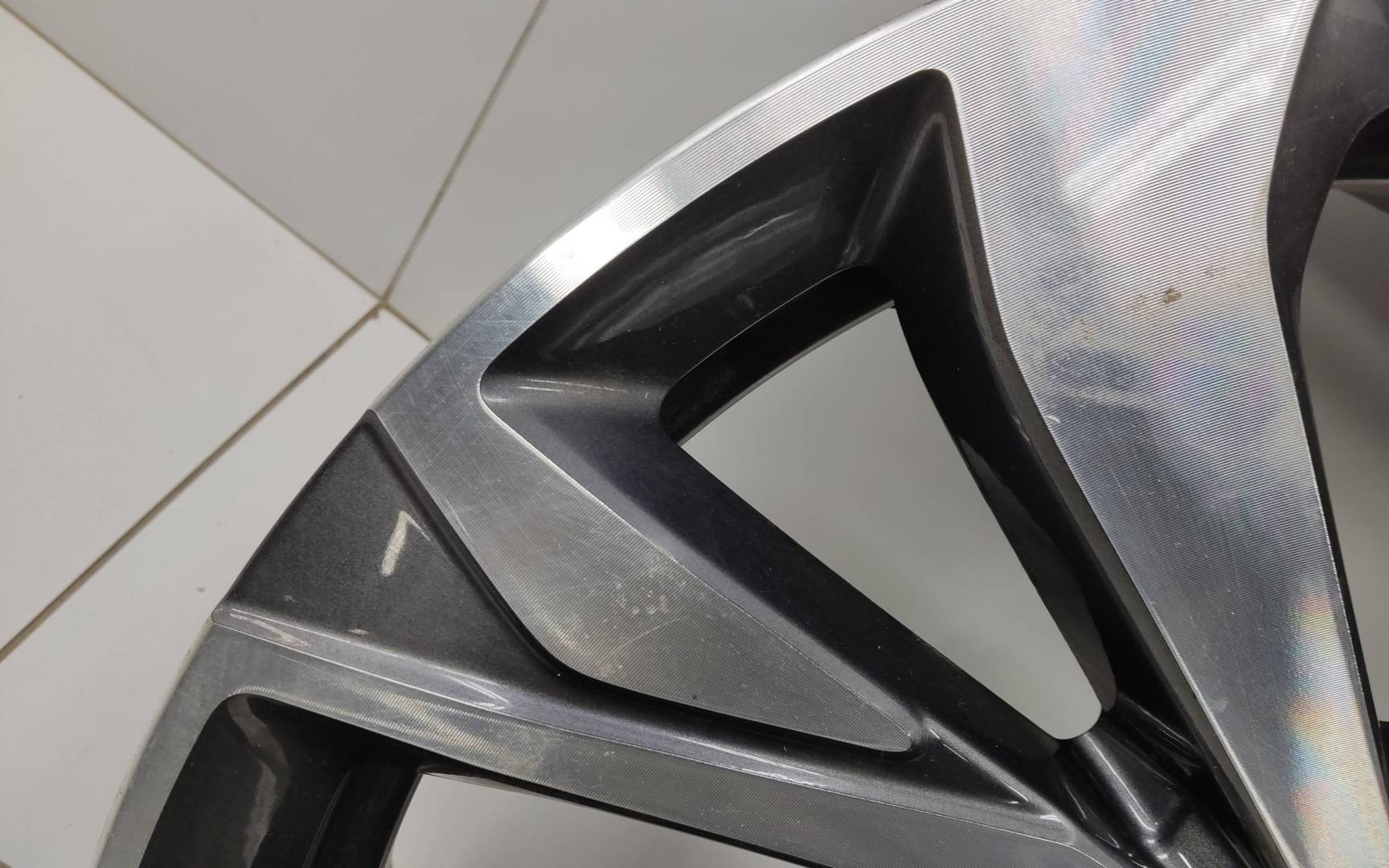 Диск колесный литой легкий сплав