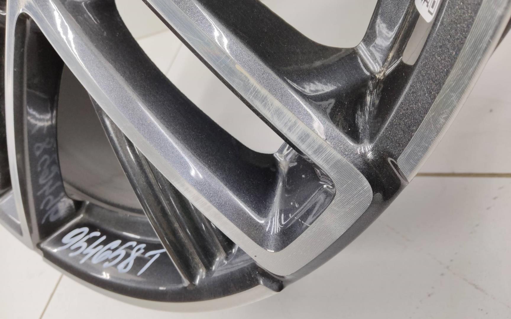 Диск колесный литой легкий сплав