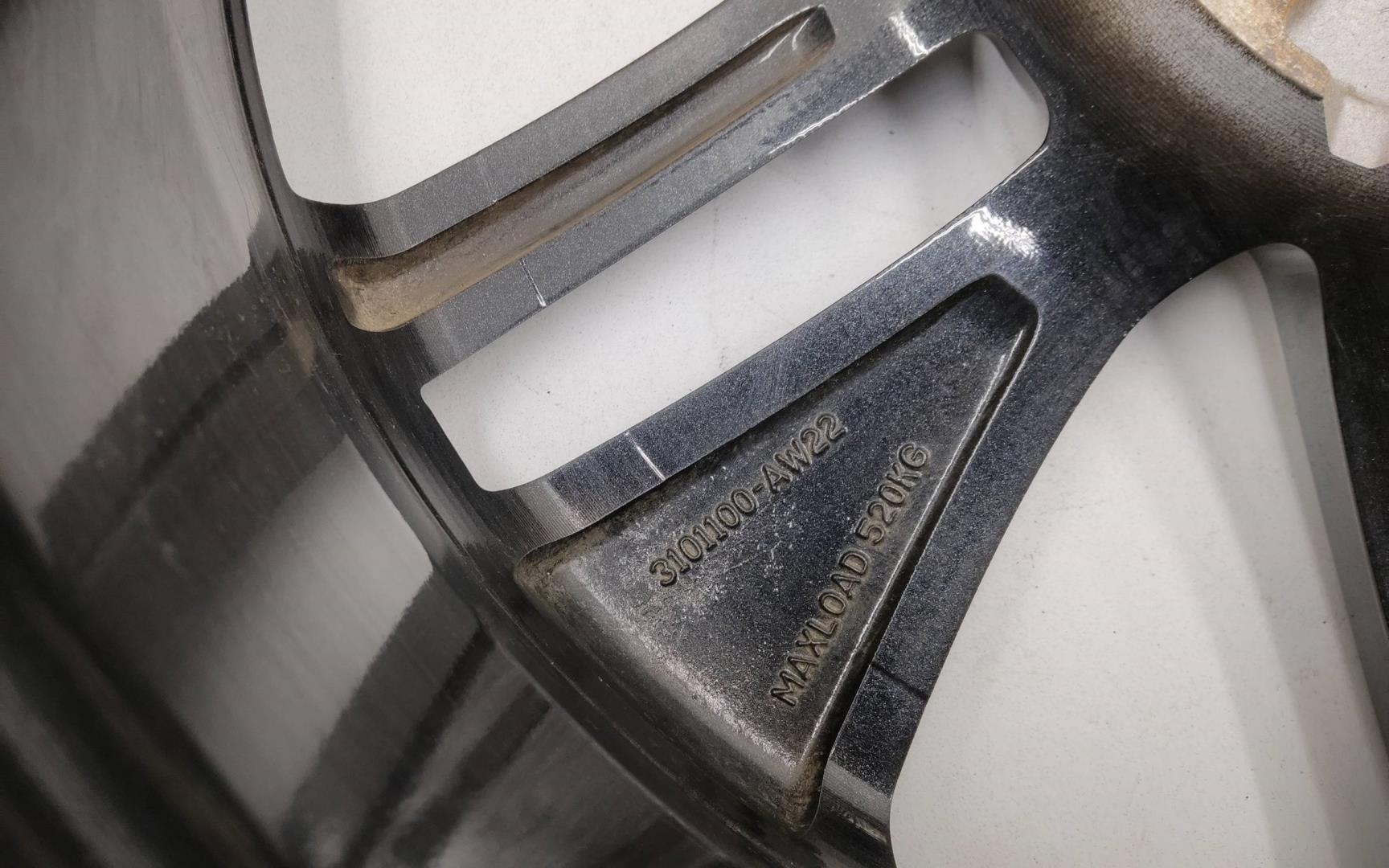 Диск колесный литой легкий сплав