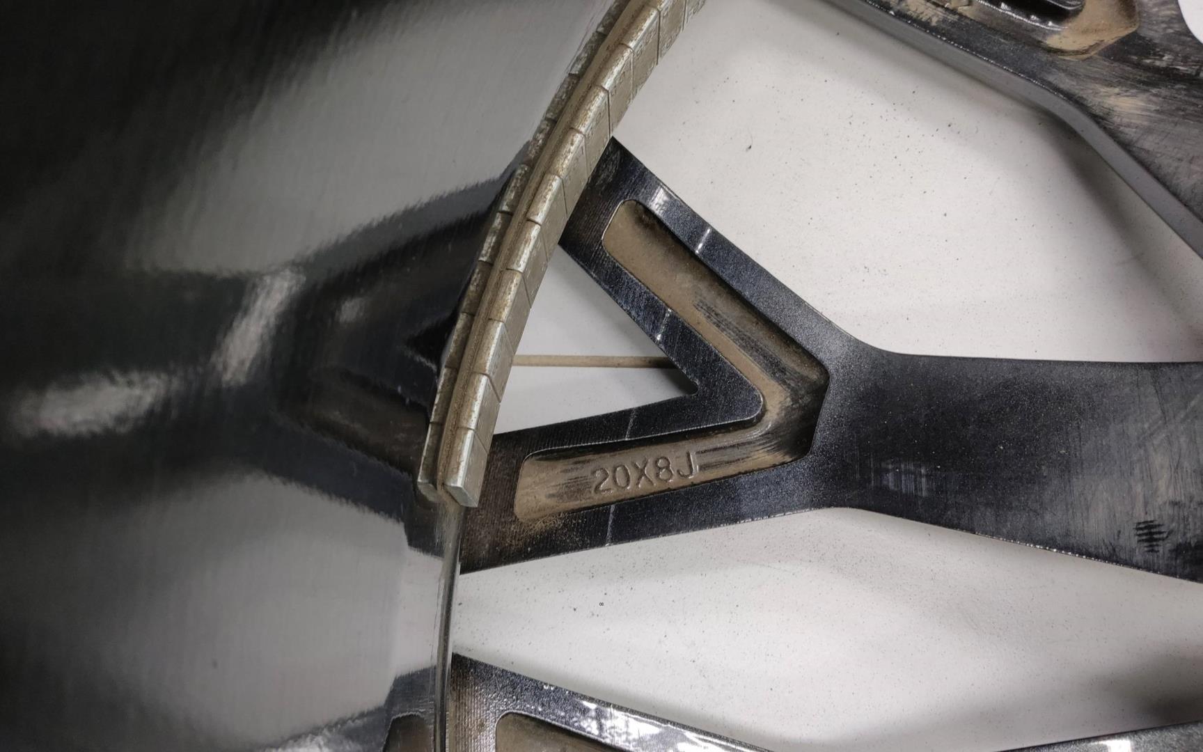 Диск колесный литой легкий сплав