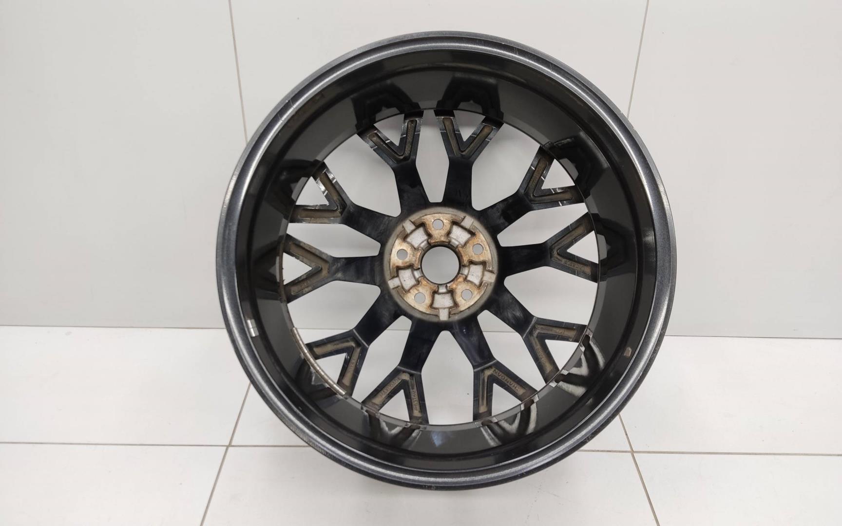 Диск колесный литой легкий сплав