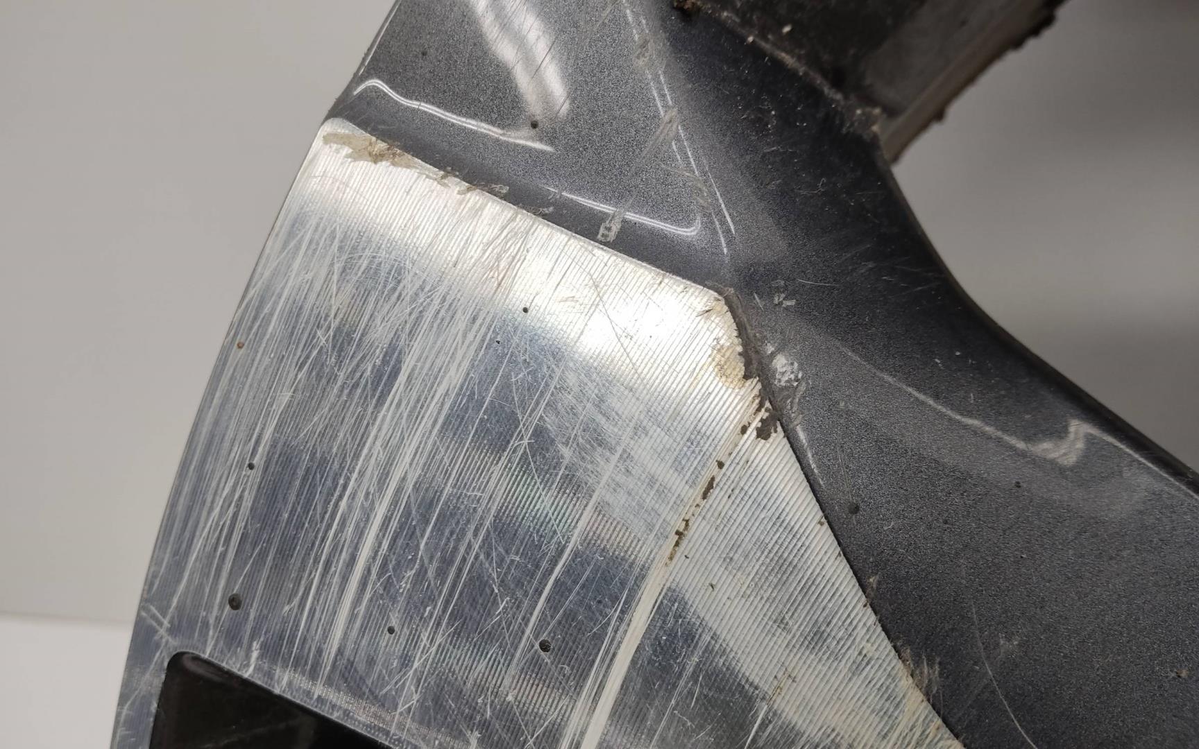 Диск колесный литой легкий сплав