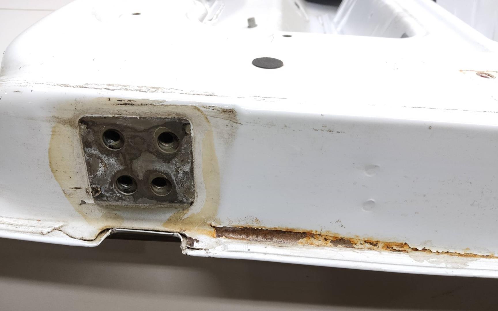 Дверь задняя левая