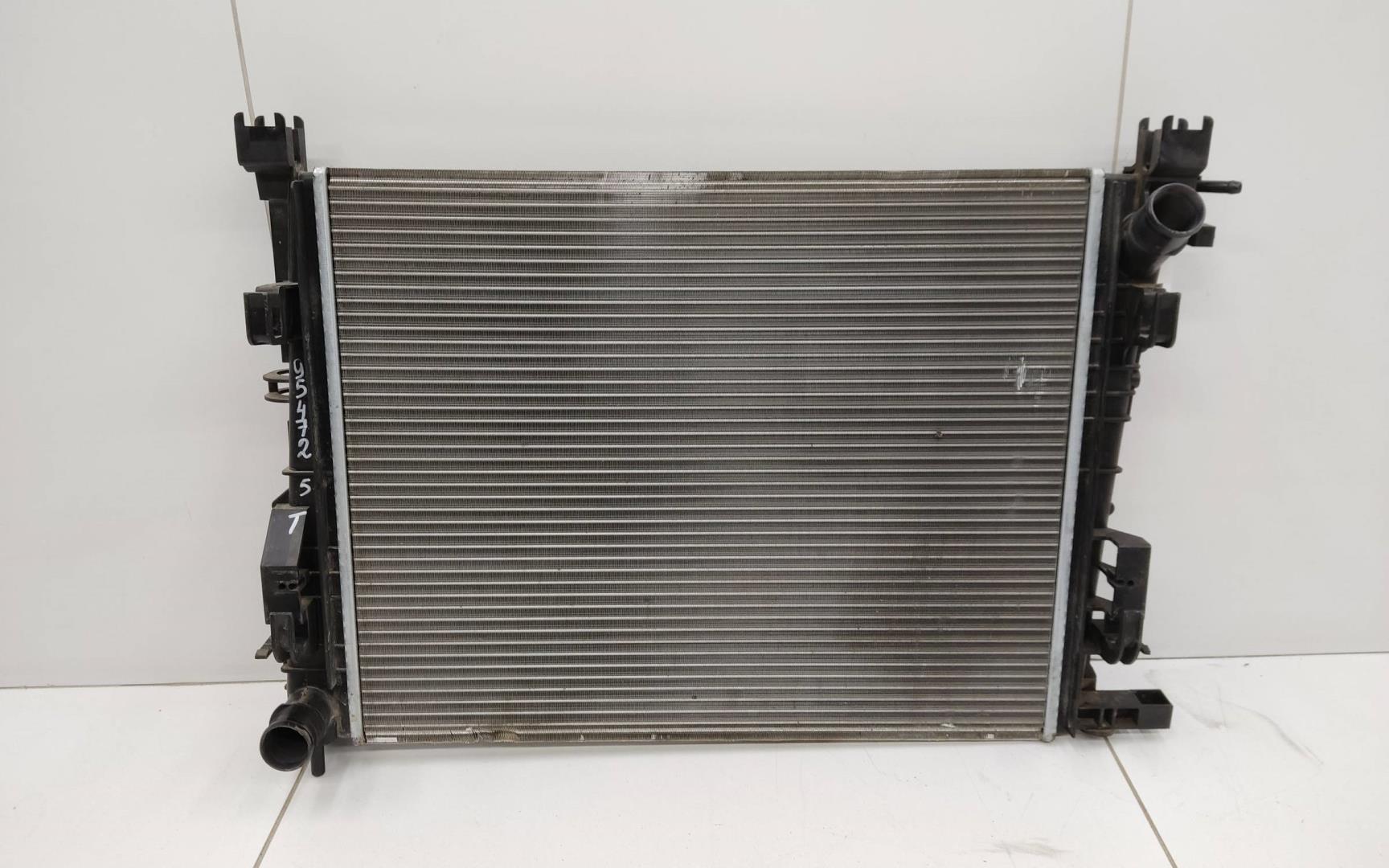 Радиатор охлаждения двигателя основной