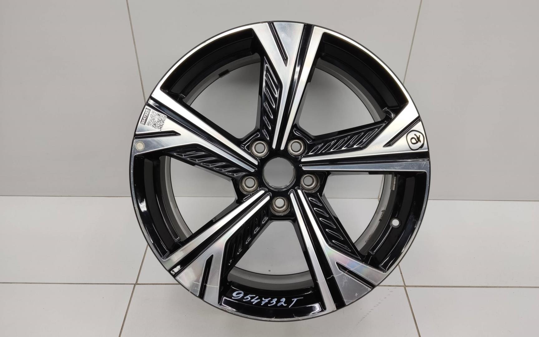 Диск колесный литой легкий сплав