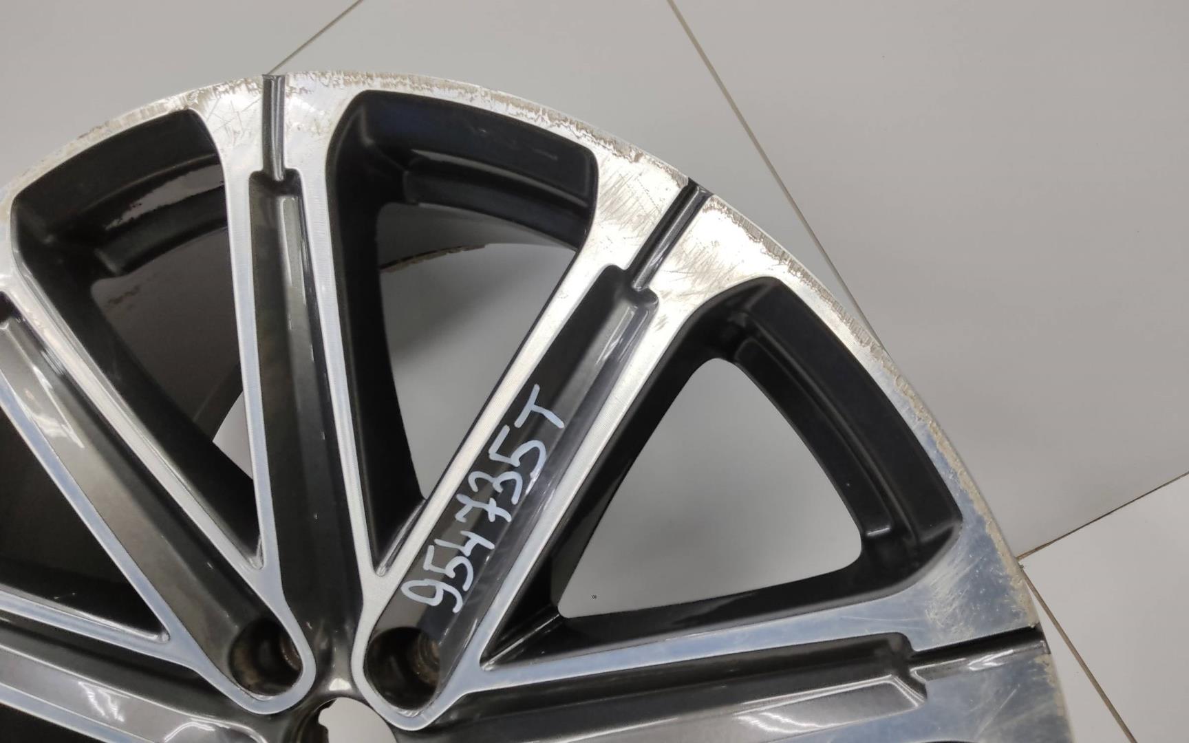 Диск колесный литой легкий сплав