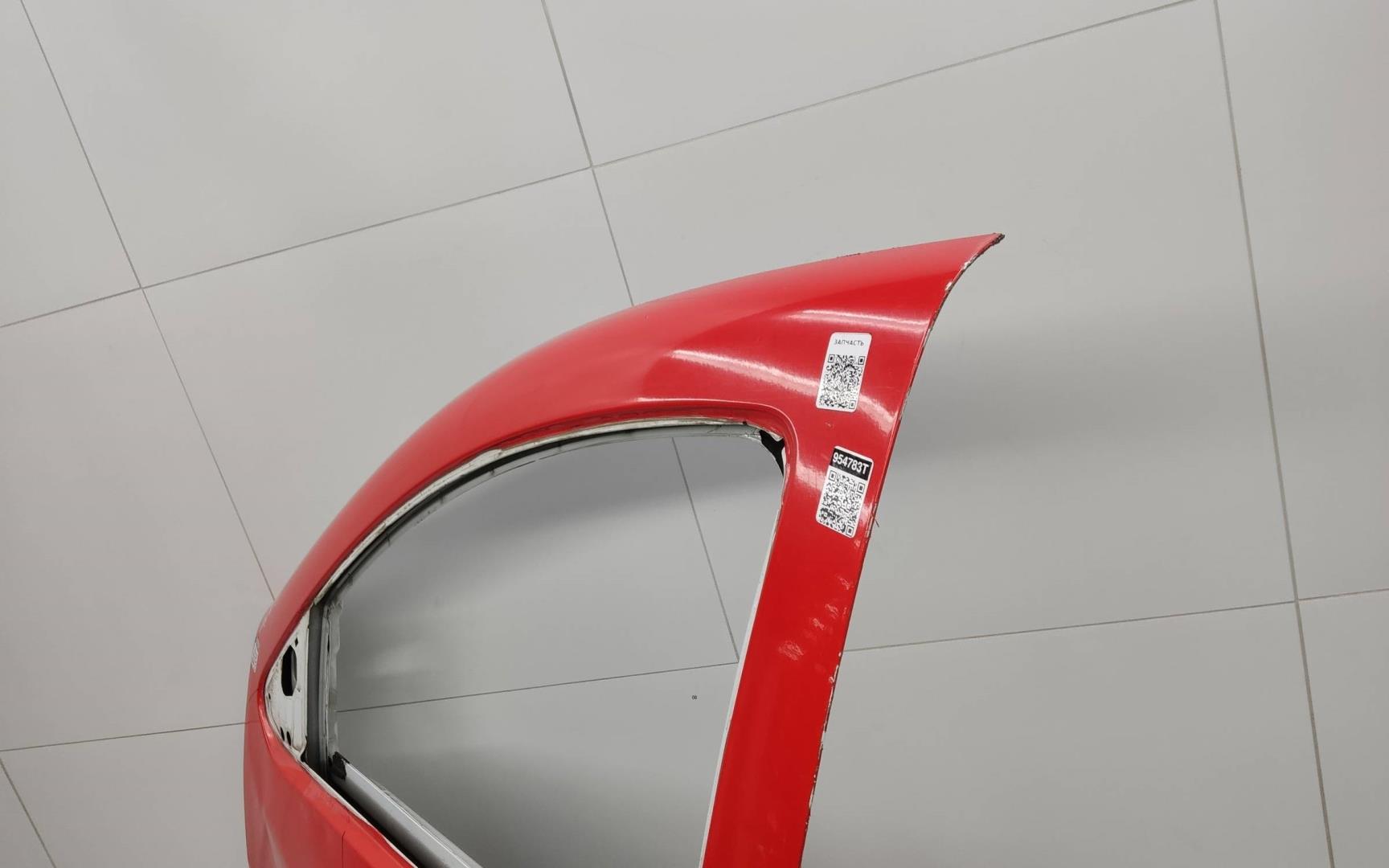 Дверь передняя левая