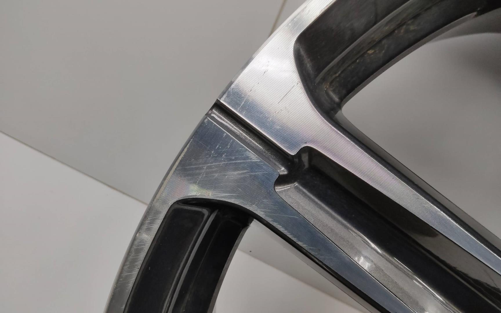 Диск колесный литой легкий сплав