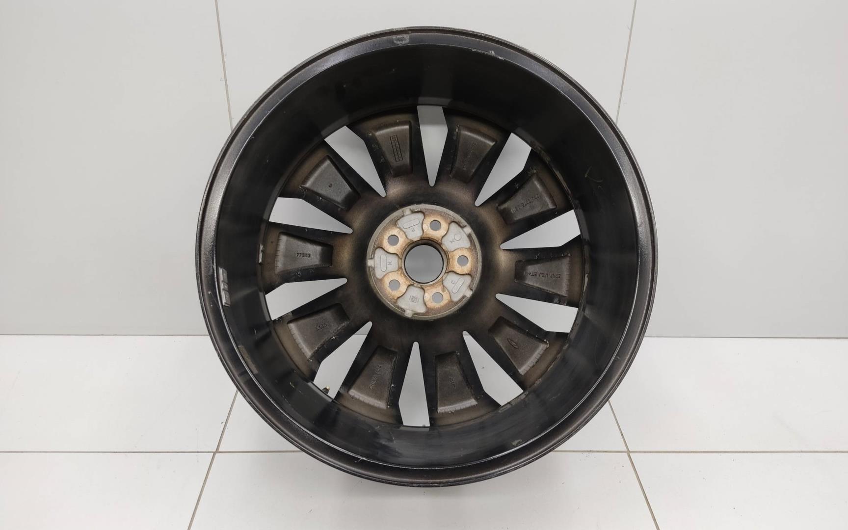 Диск колесный литой легкий сплав