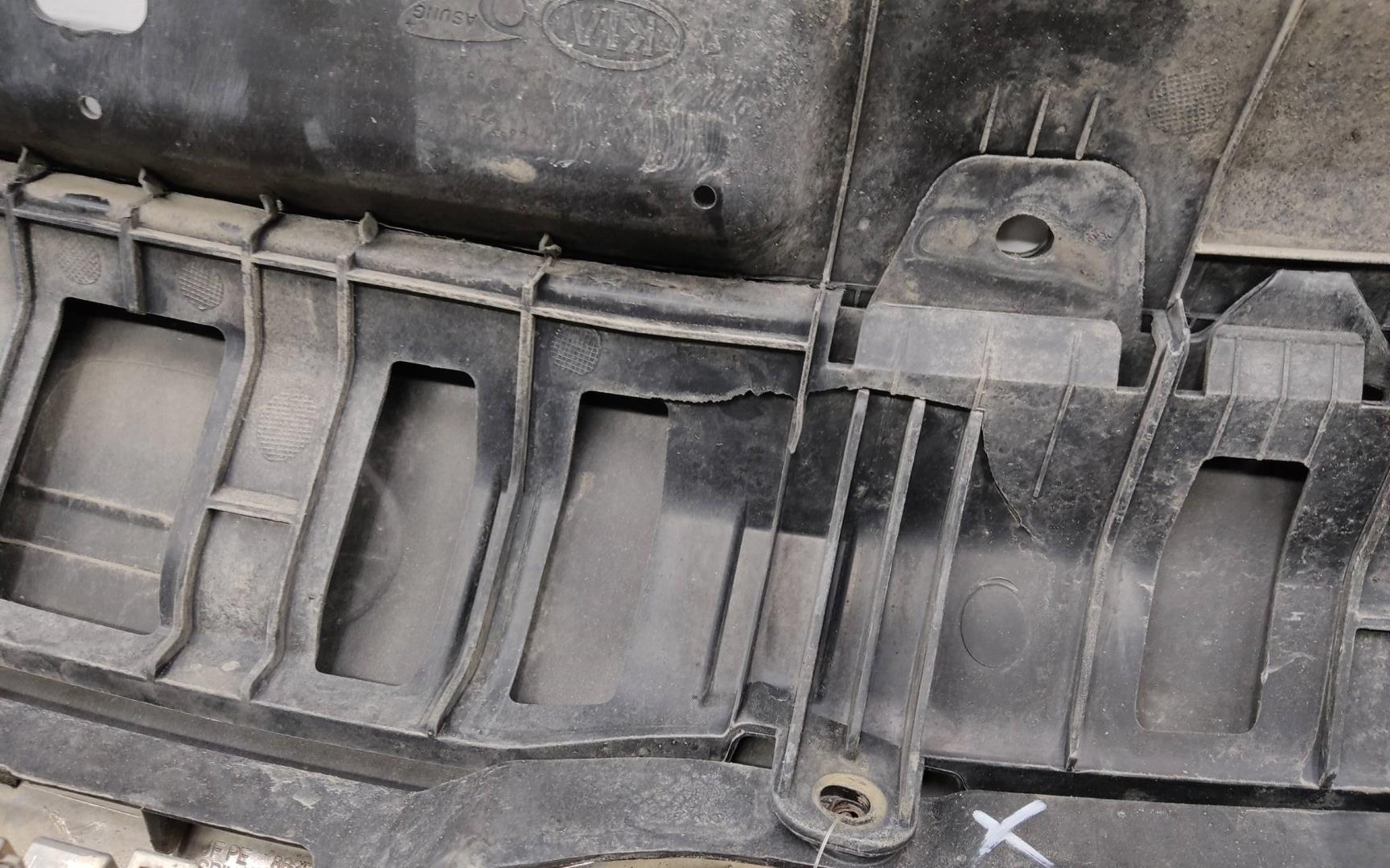 Бампер передний