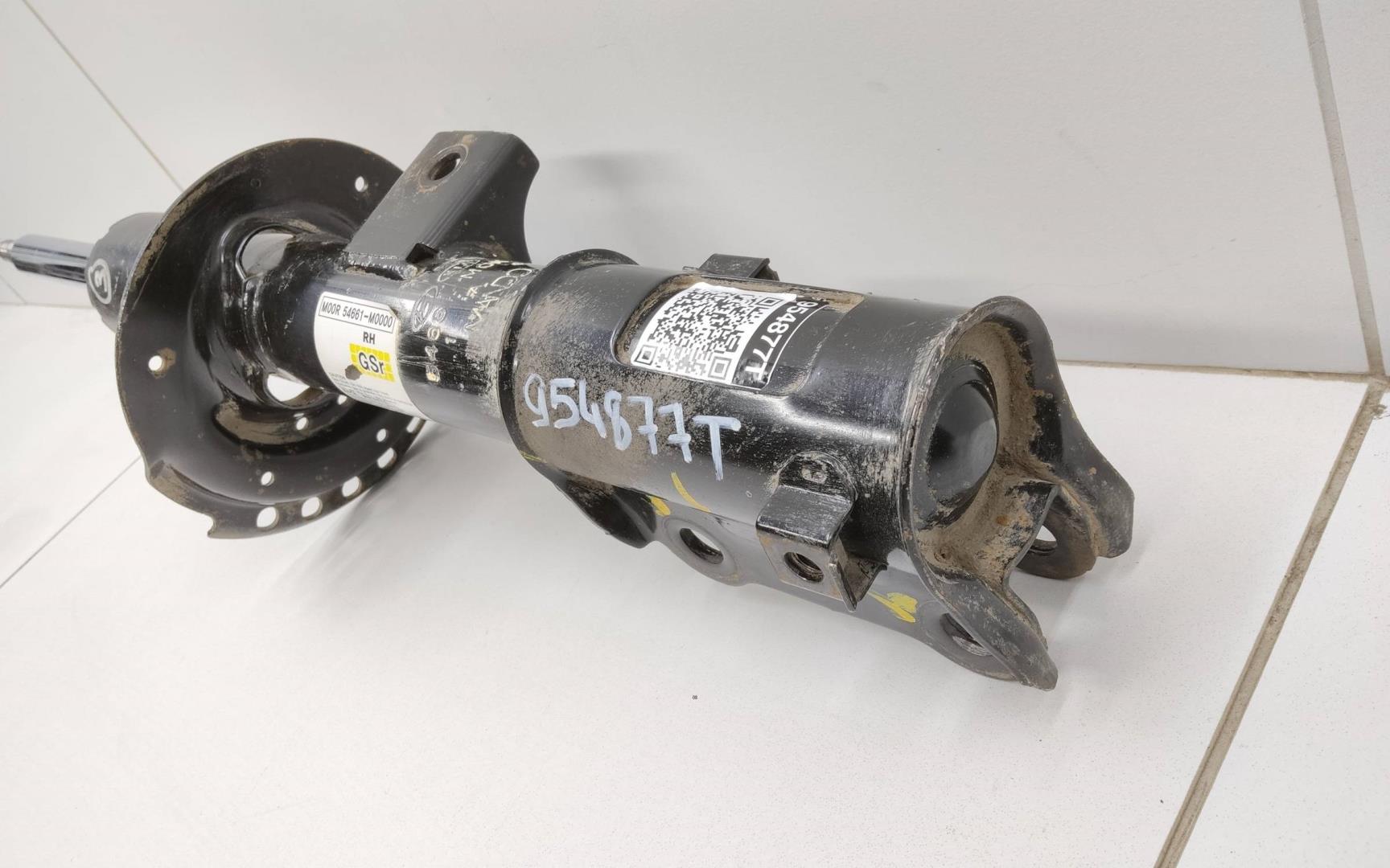 Амортизатор передний правый