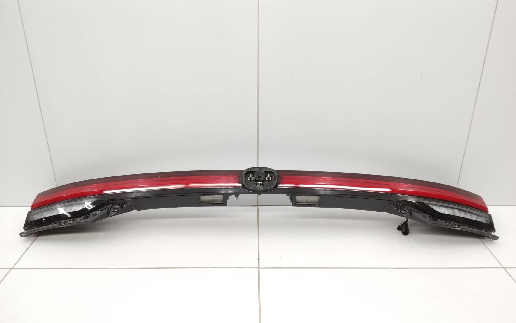 Фонарь задний