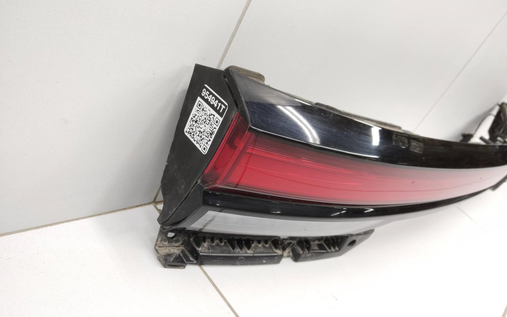 Фонарь задний