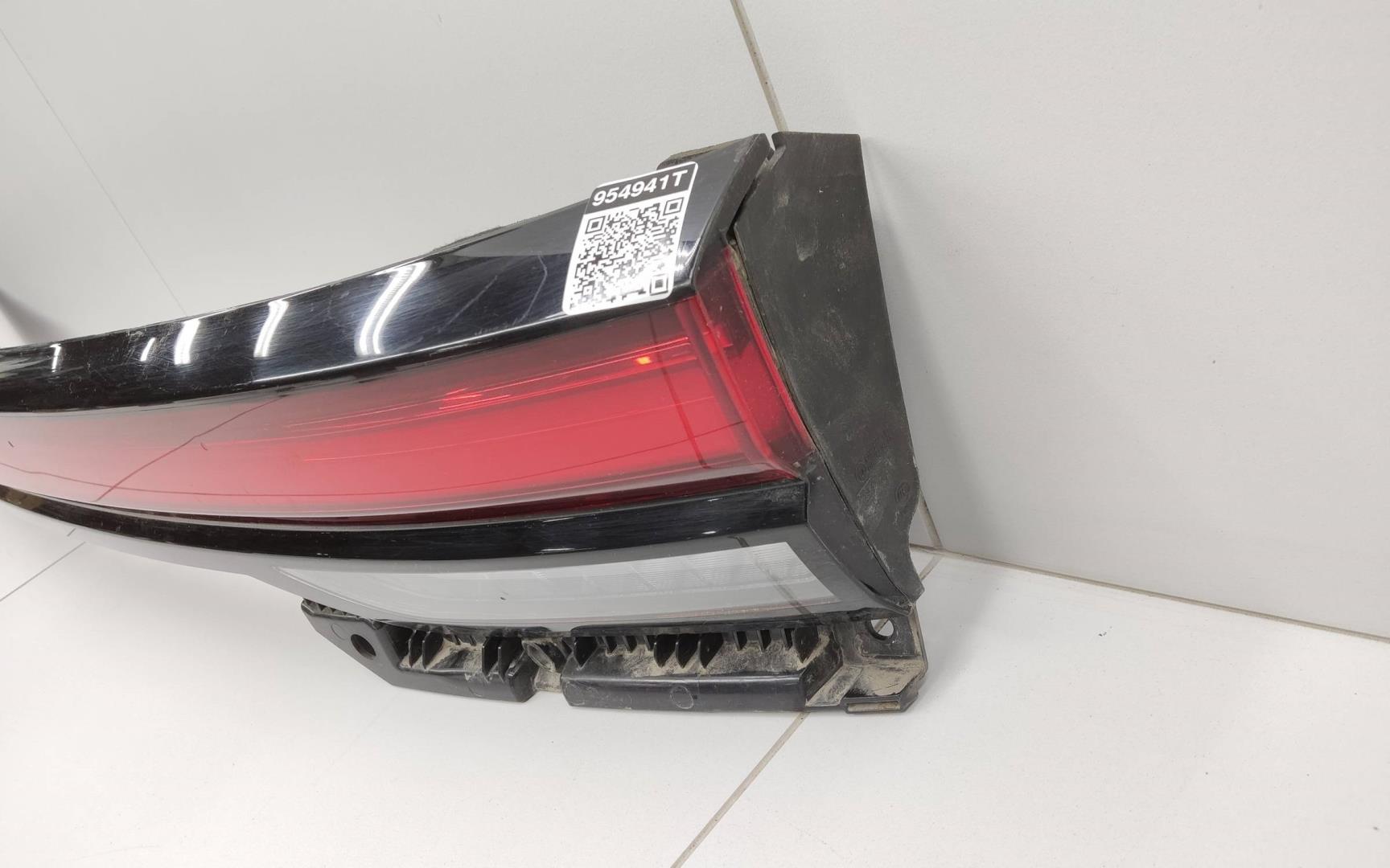 Фонарь задний