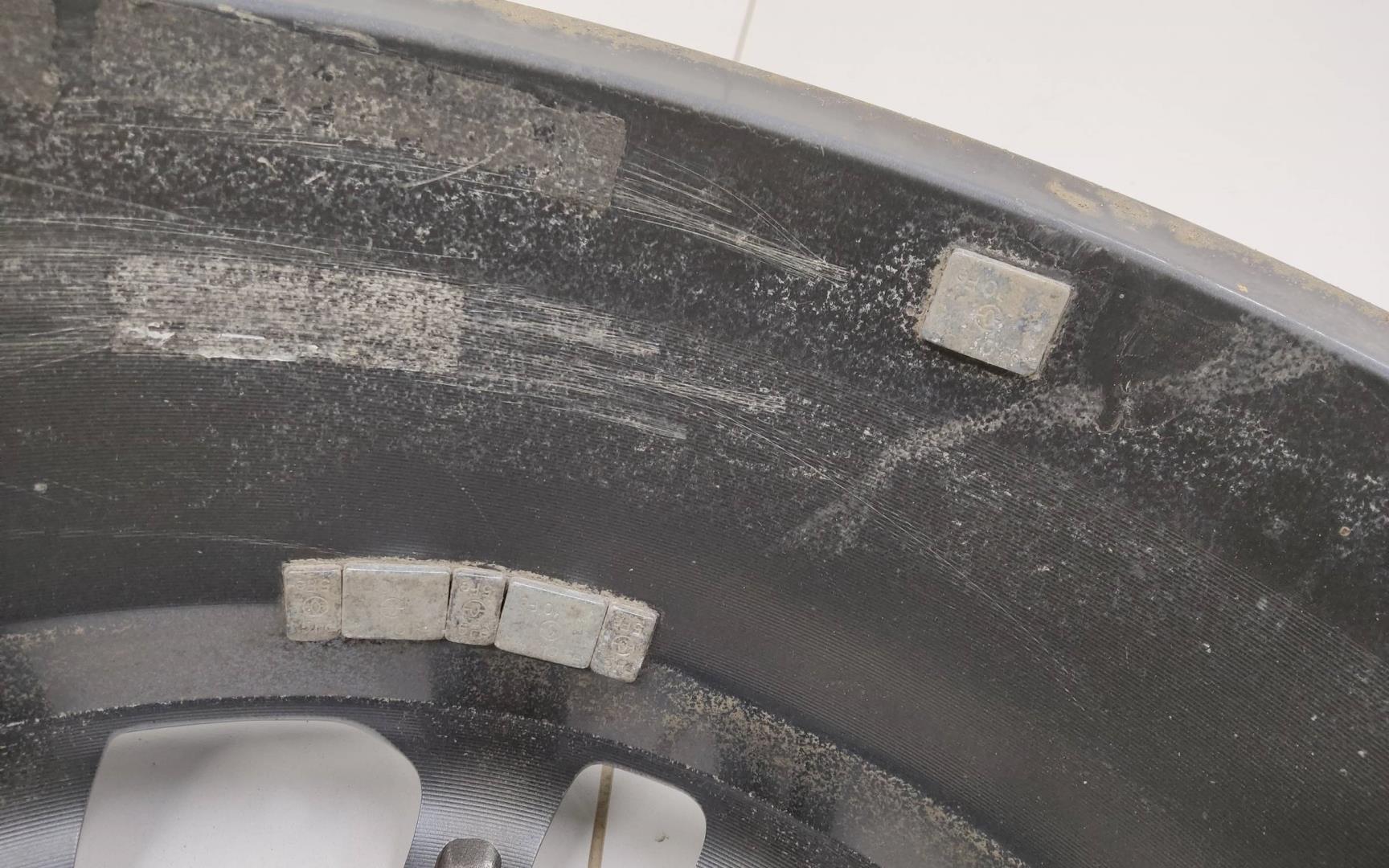 Диск колесный литой легкий сплав