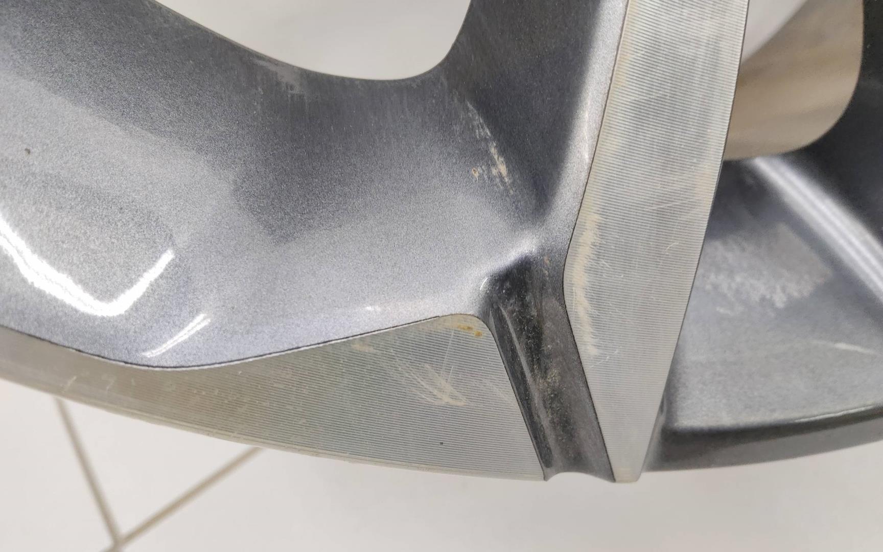 Диск колесный литой легкий сплав