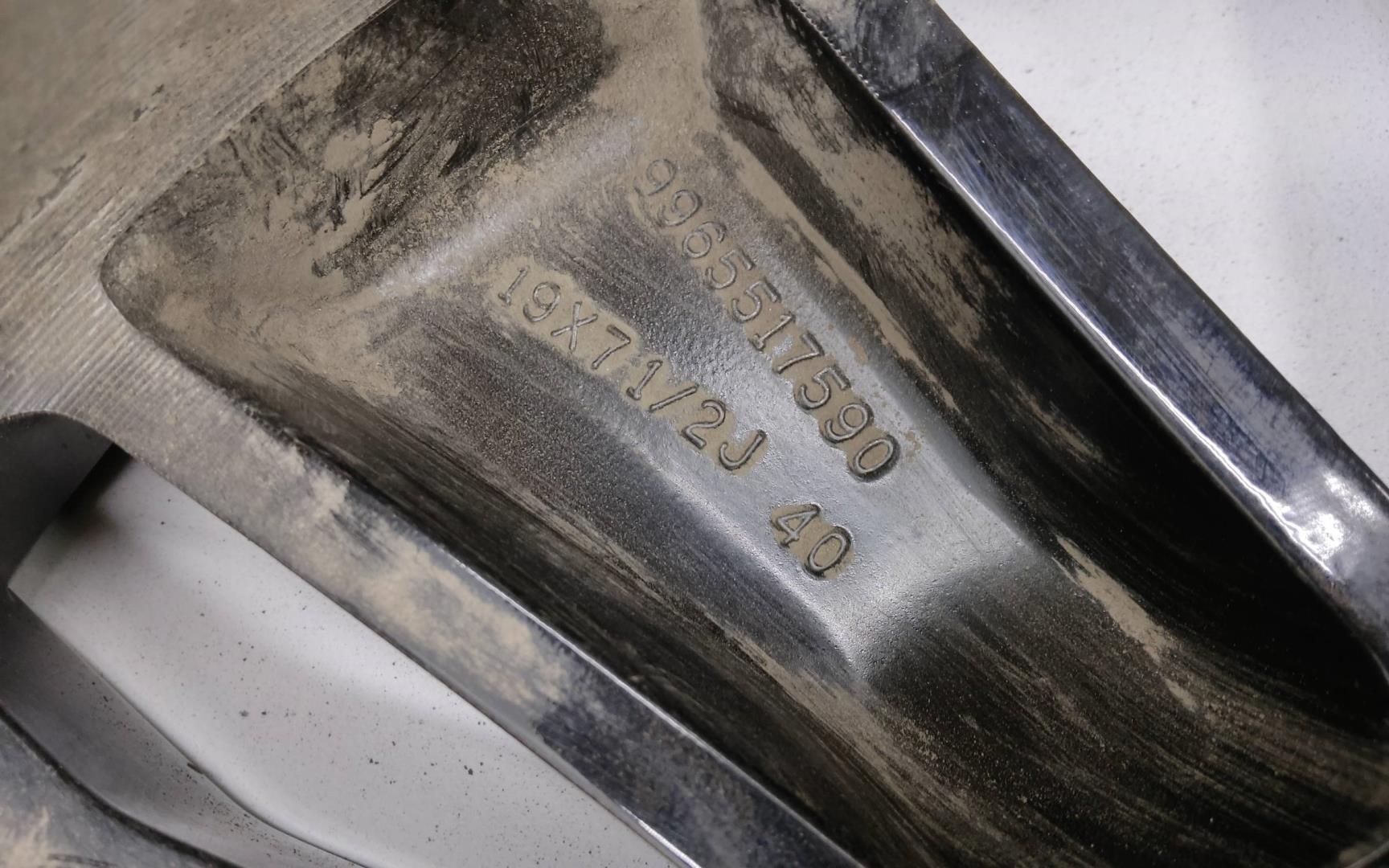 Диск колесный литой легкий сплав