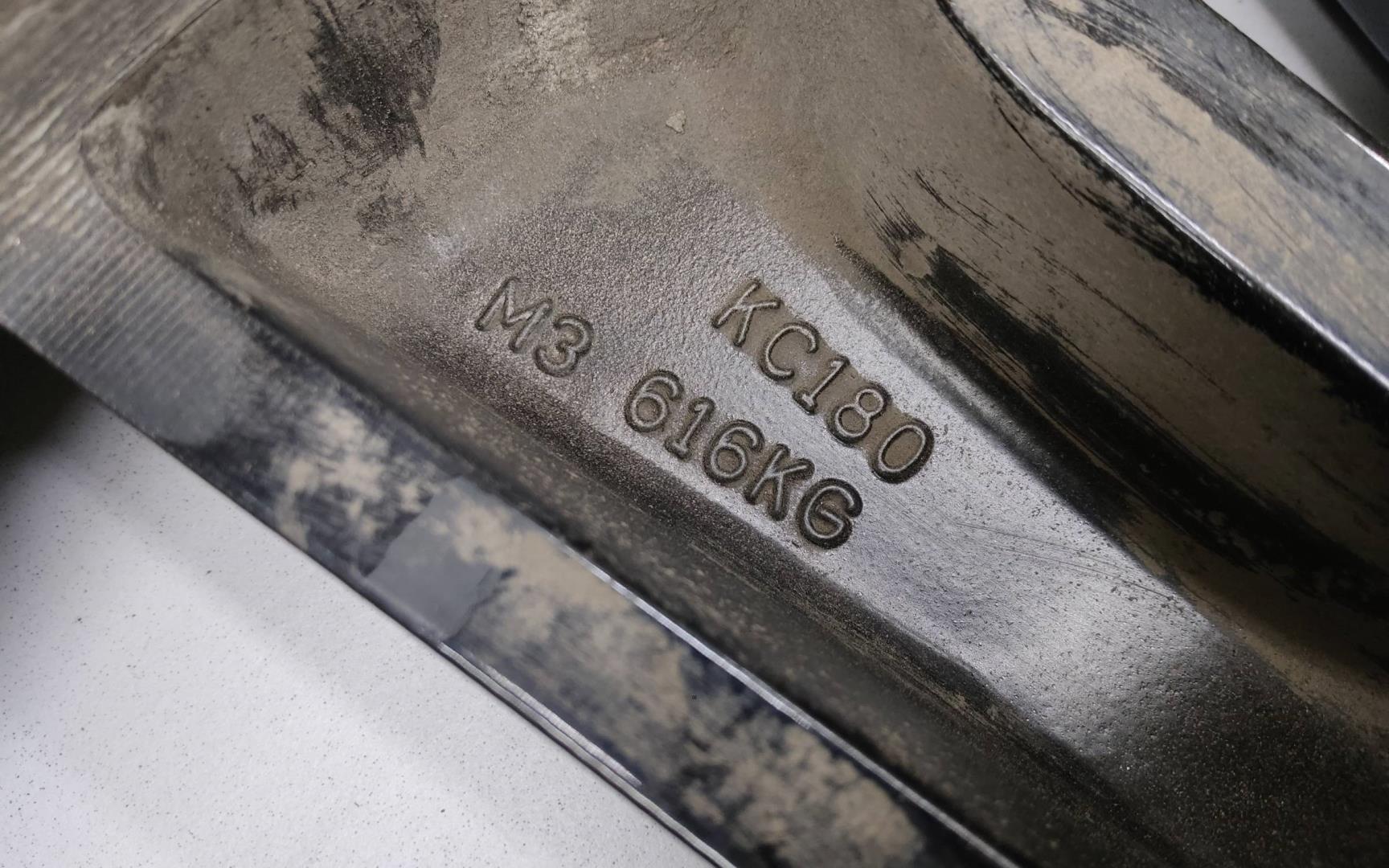 Диск колесный литой легкий сплав