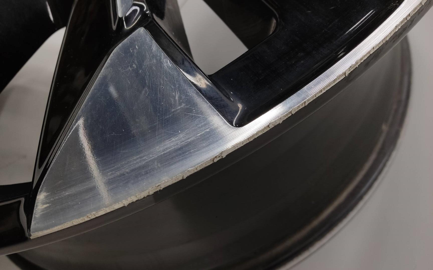 Диск колесный литой легкий сплав