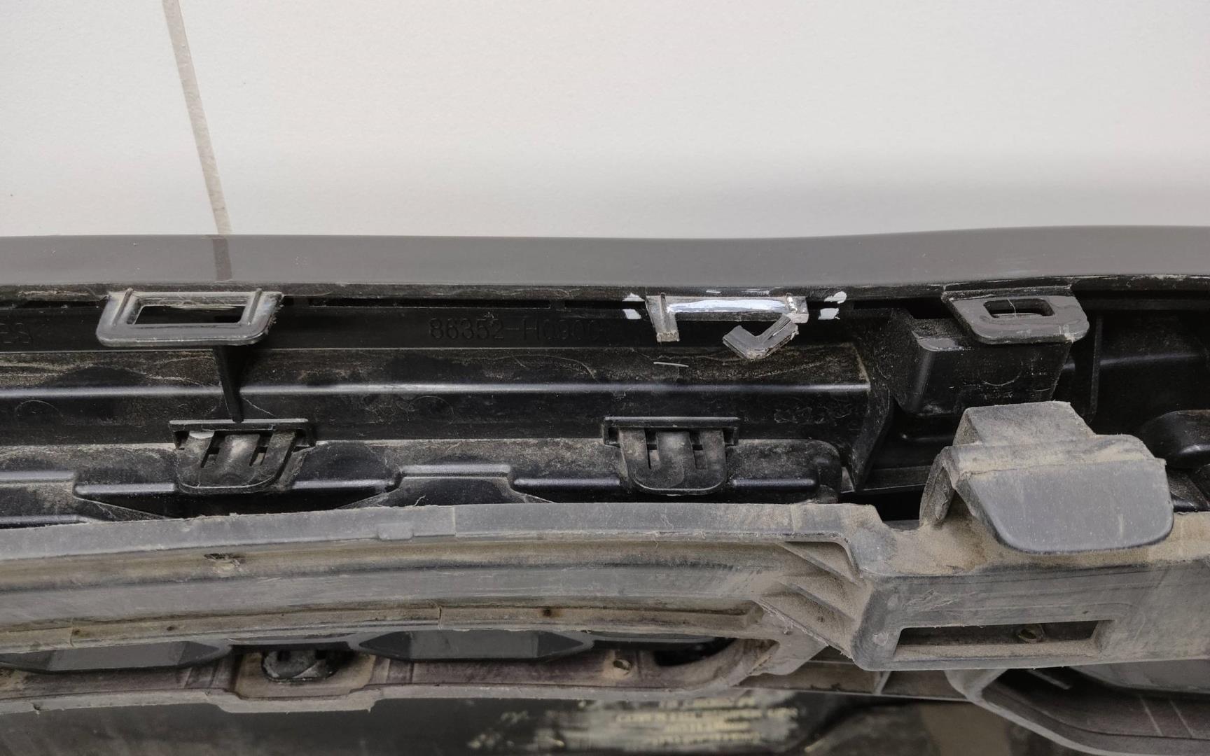 Бампер передний